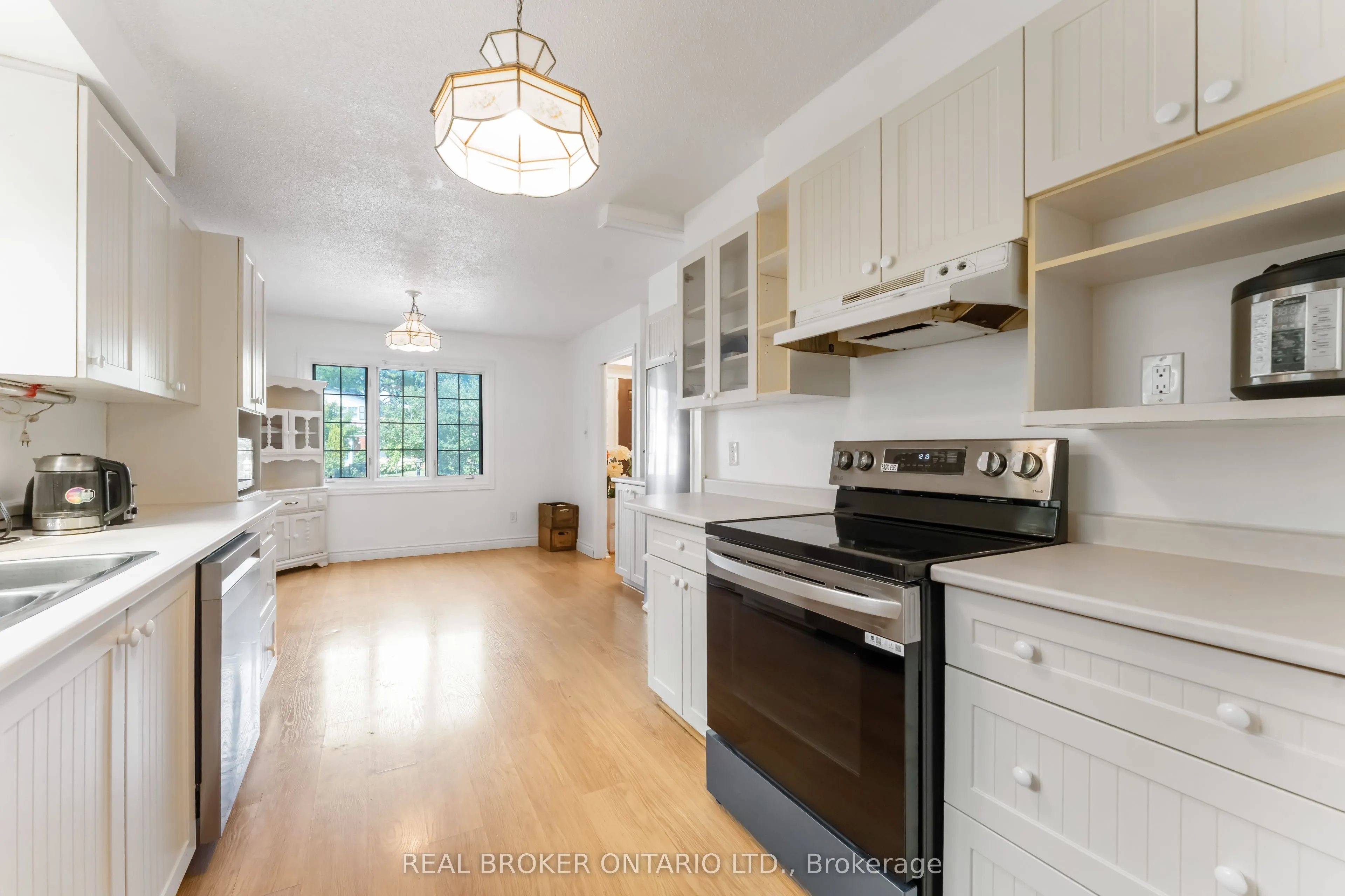 77 Priam Way
