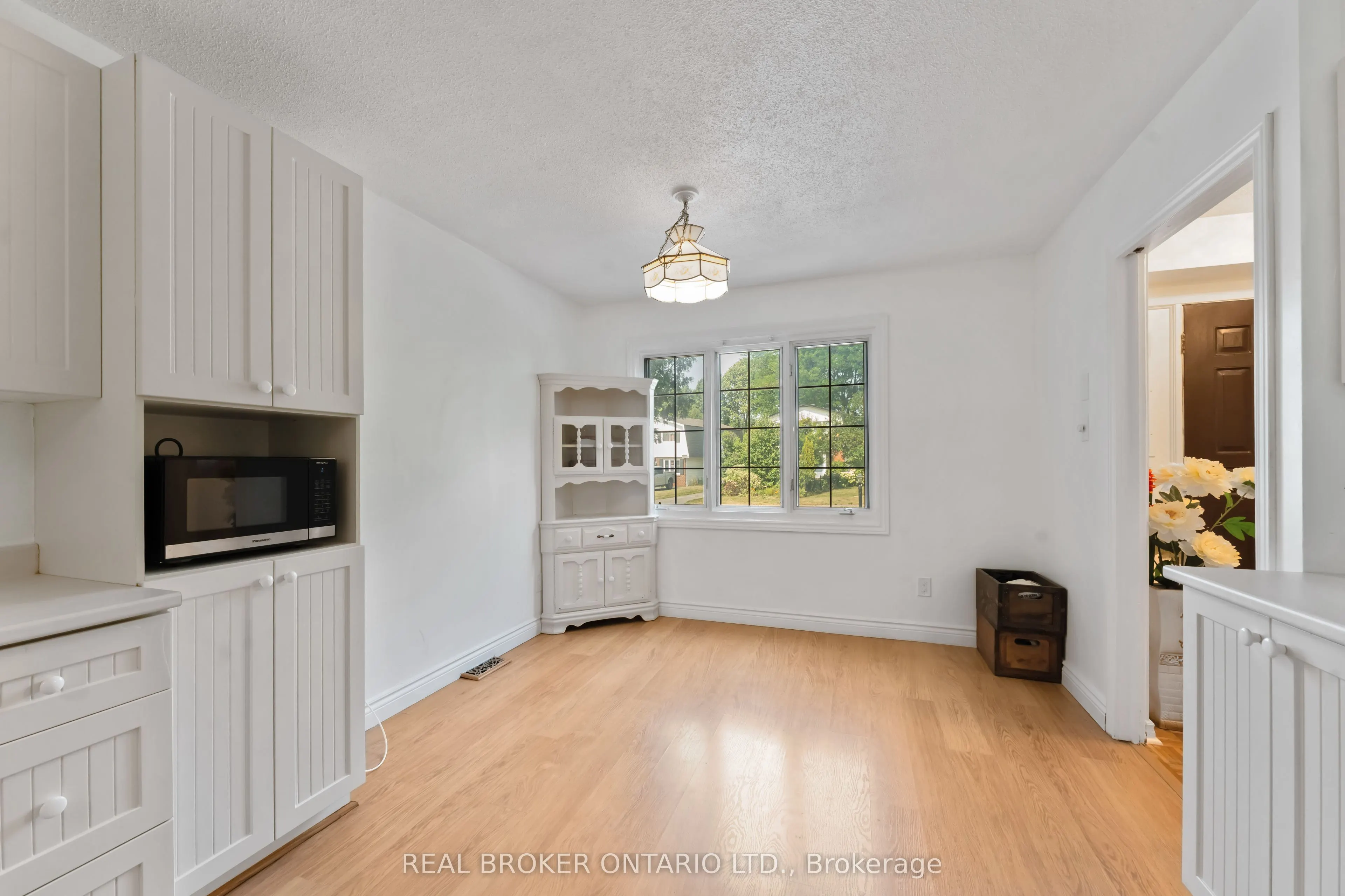 77 Priam Way