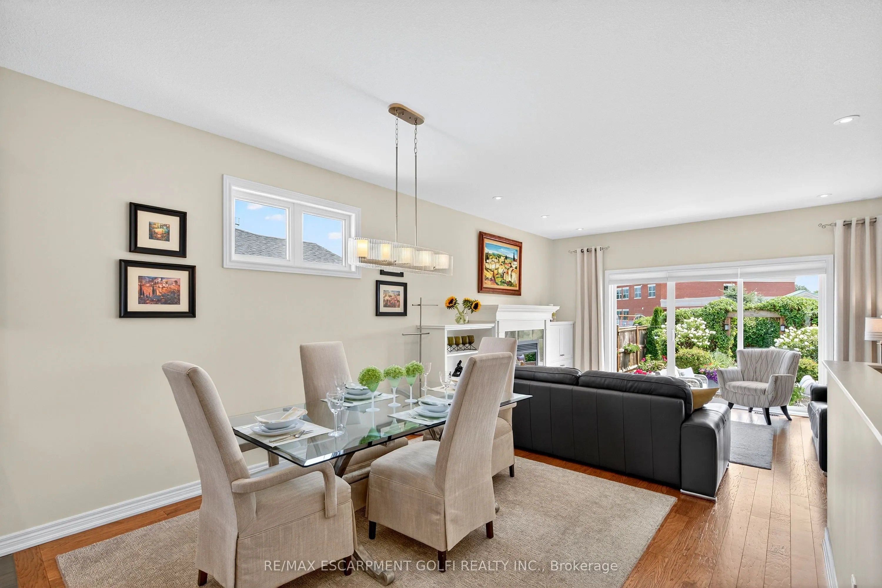 25 Pierpoint Drive