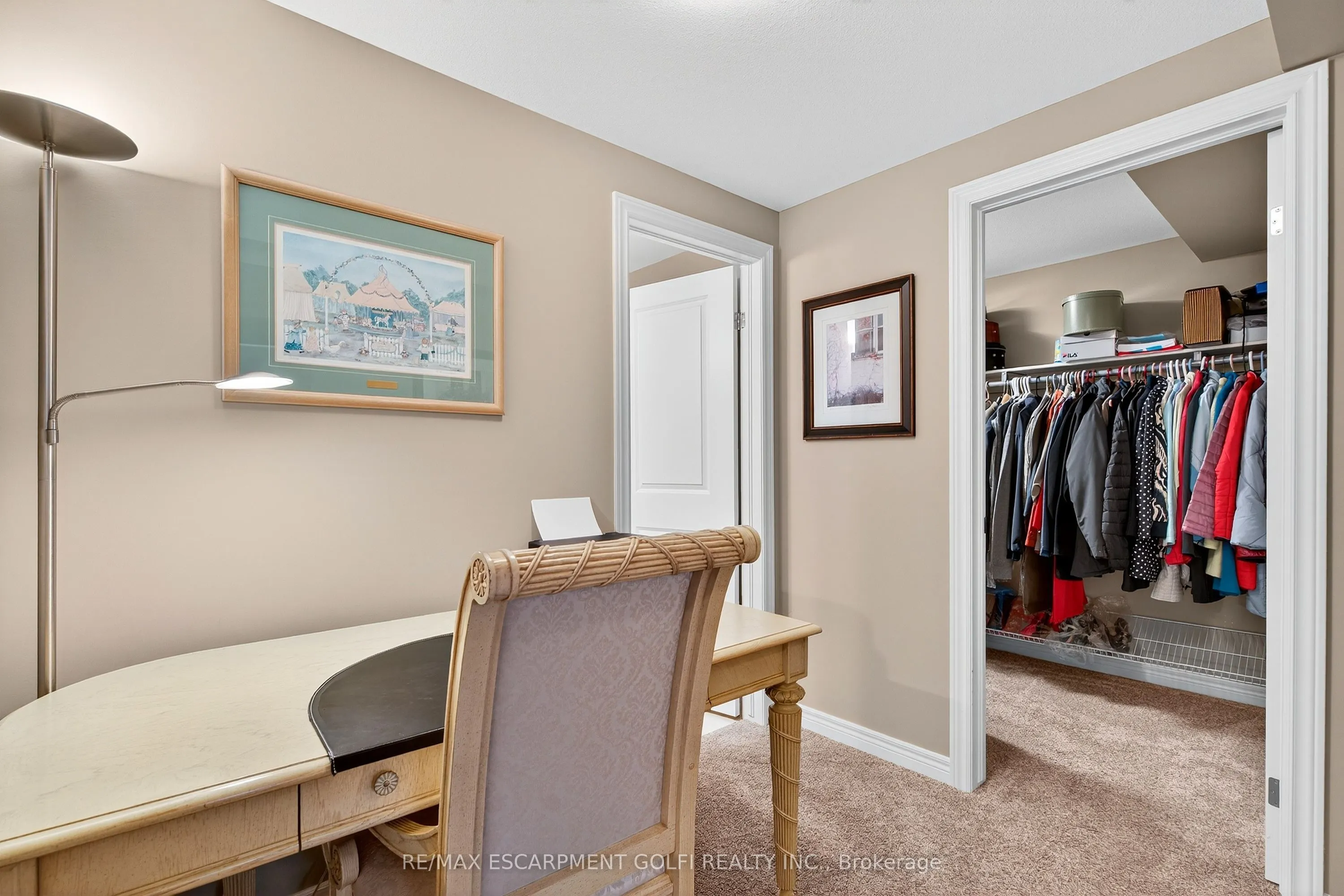 25 Pierpoint Drive