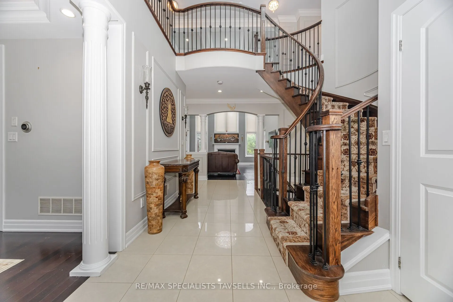 25 Brookhaven Crescent