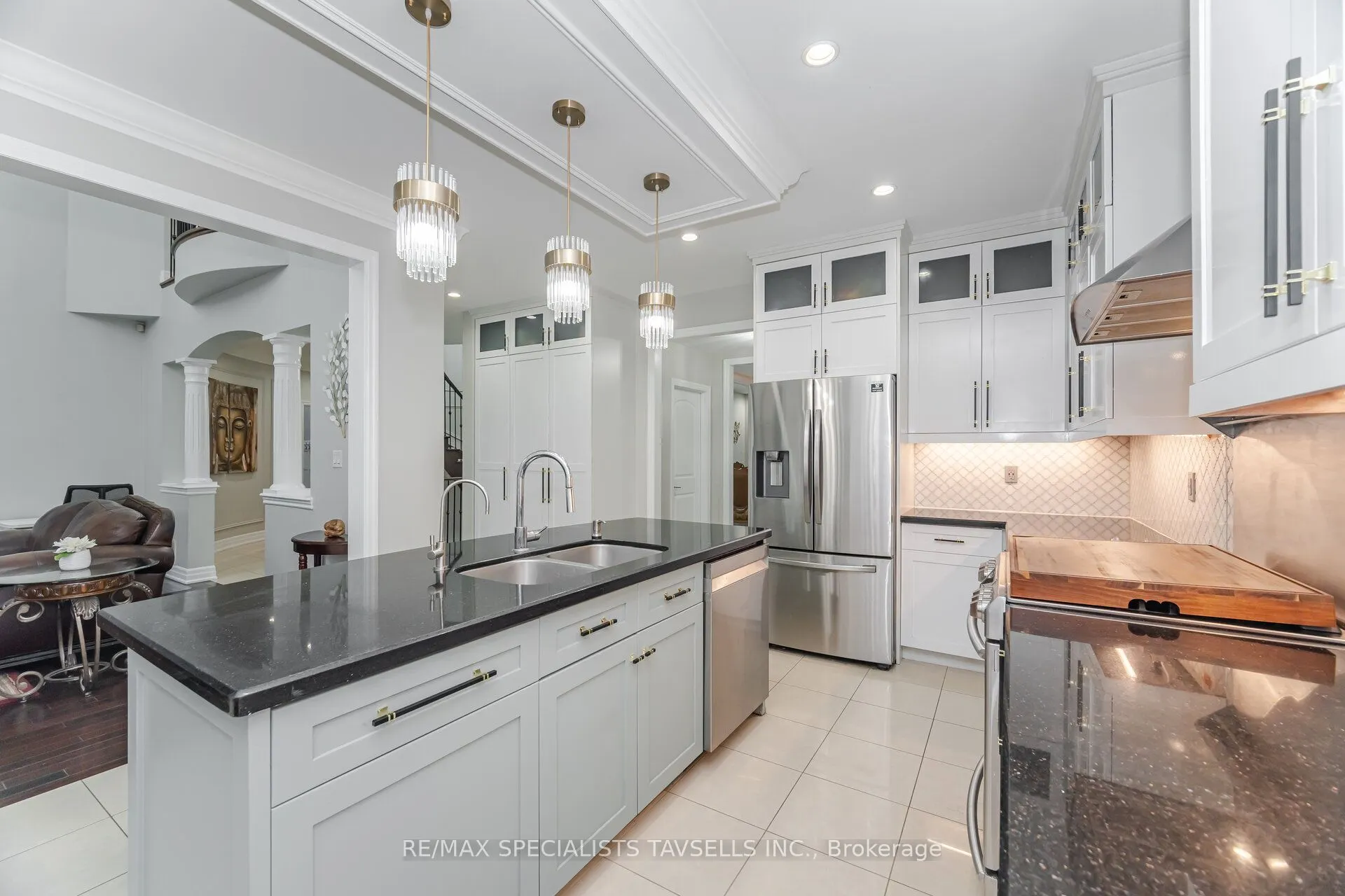 25 Brookhaven Crescent