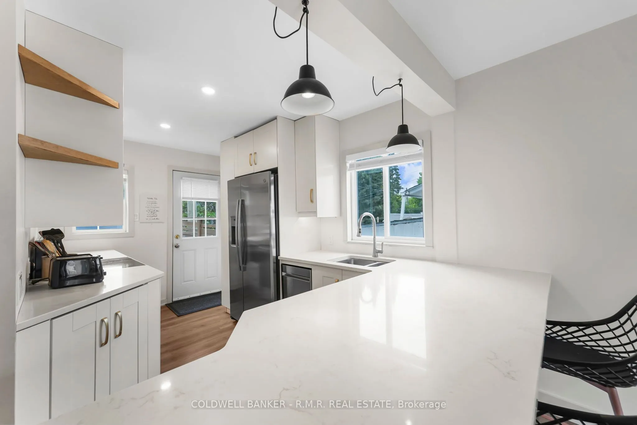 485 Wolsely Street