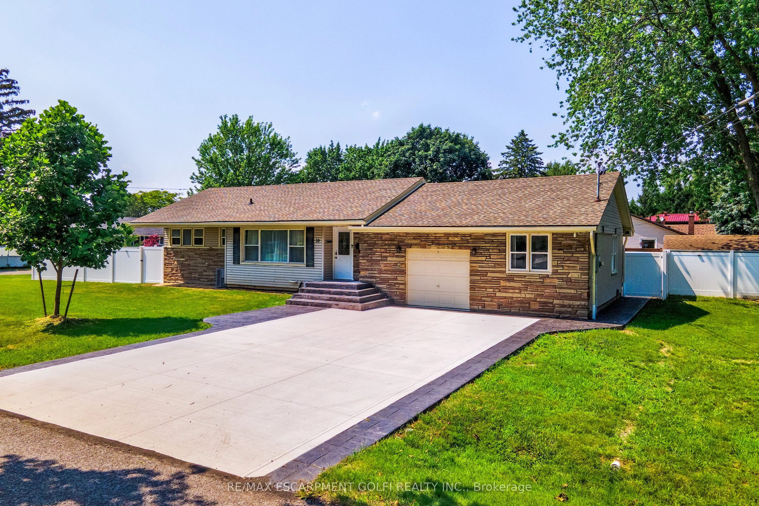 10 Draper Drive, #B
