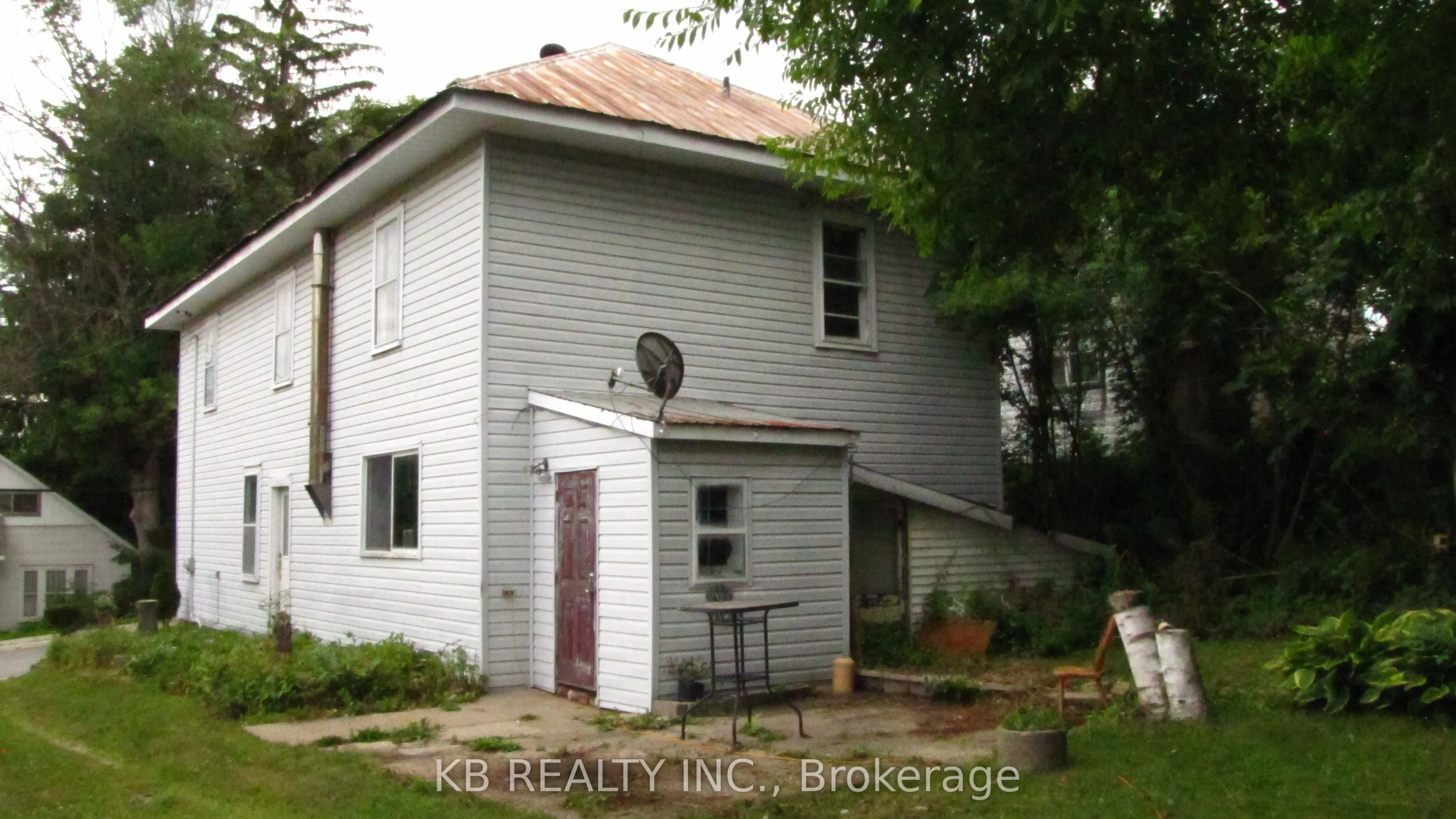 1033 Bridge Street
