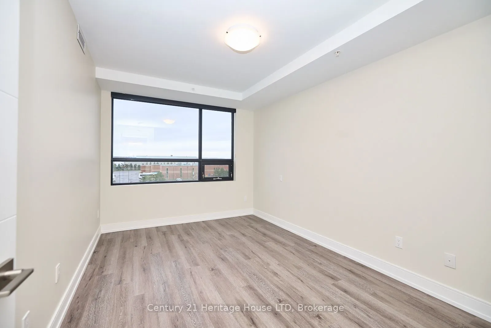 300B Fourth Avenue, #407