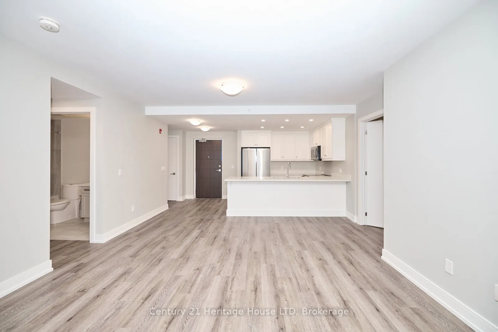 300B Fourth Avenue, #407