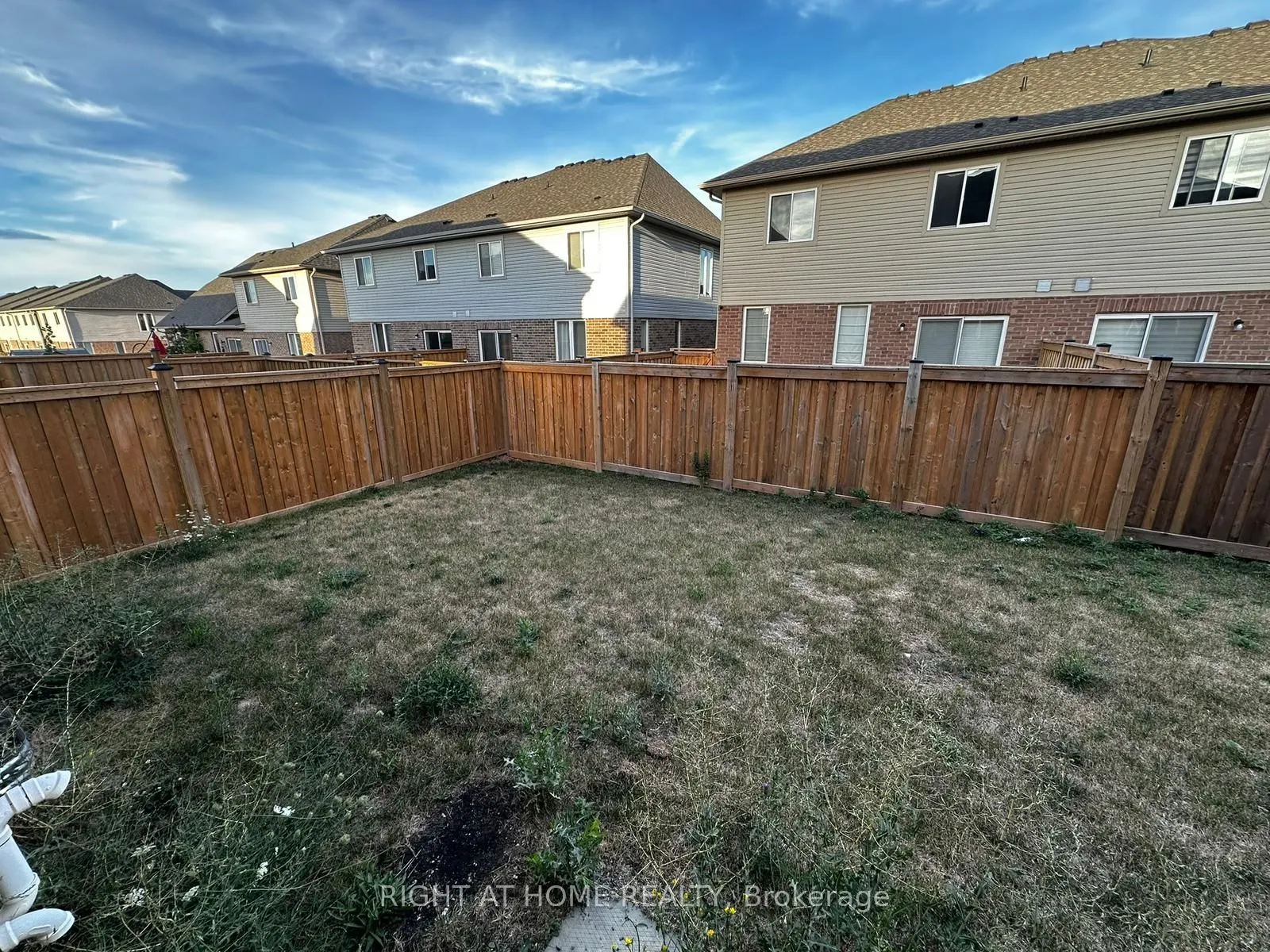 43 Sauvignon Crescent