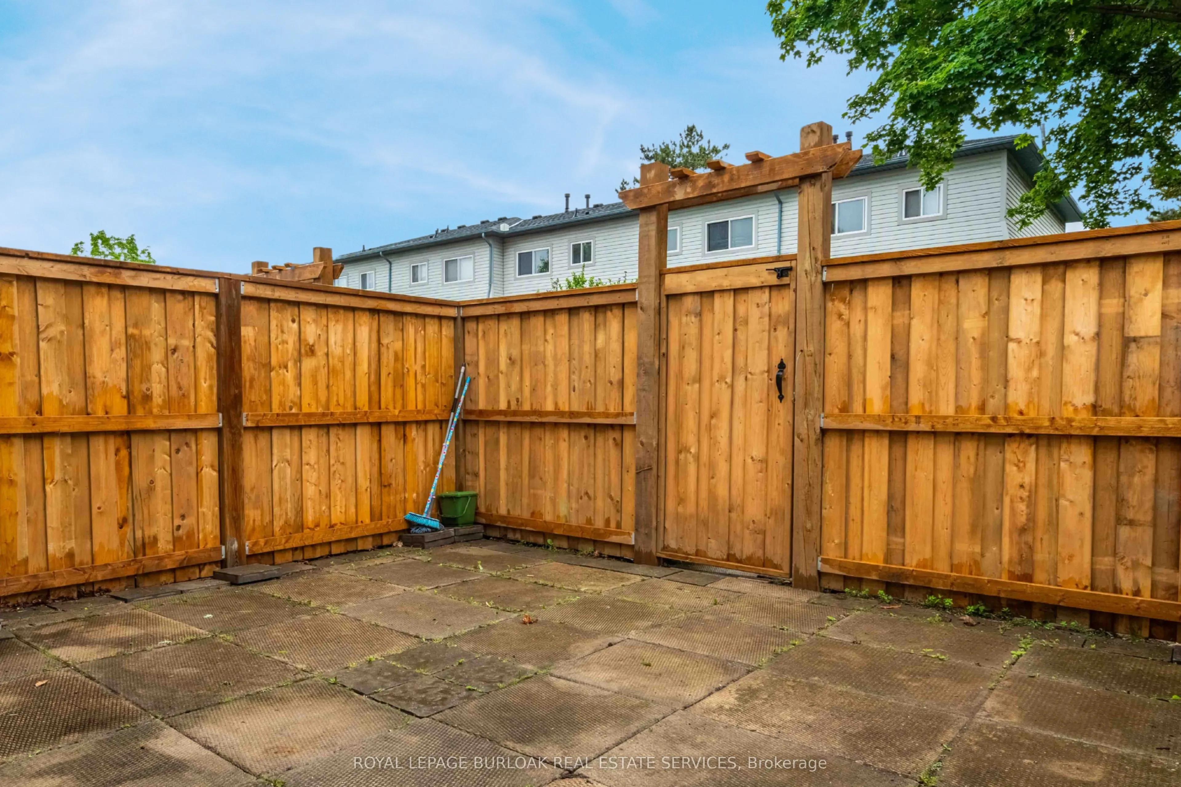 117 Bonaventure Drive, #16