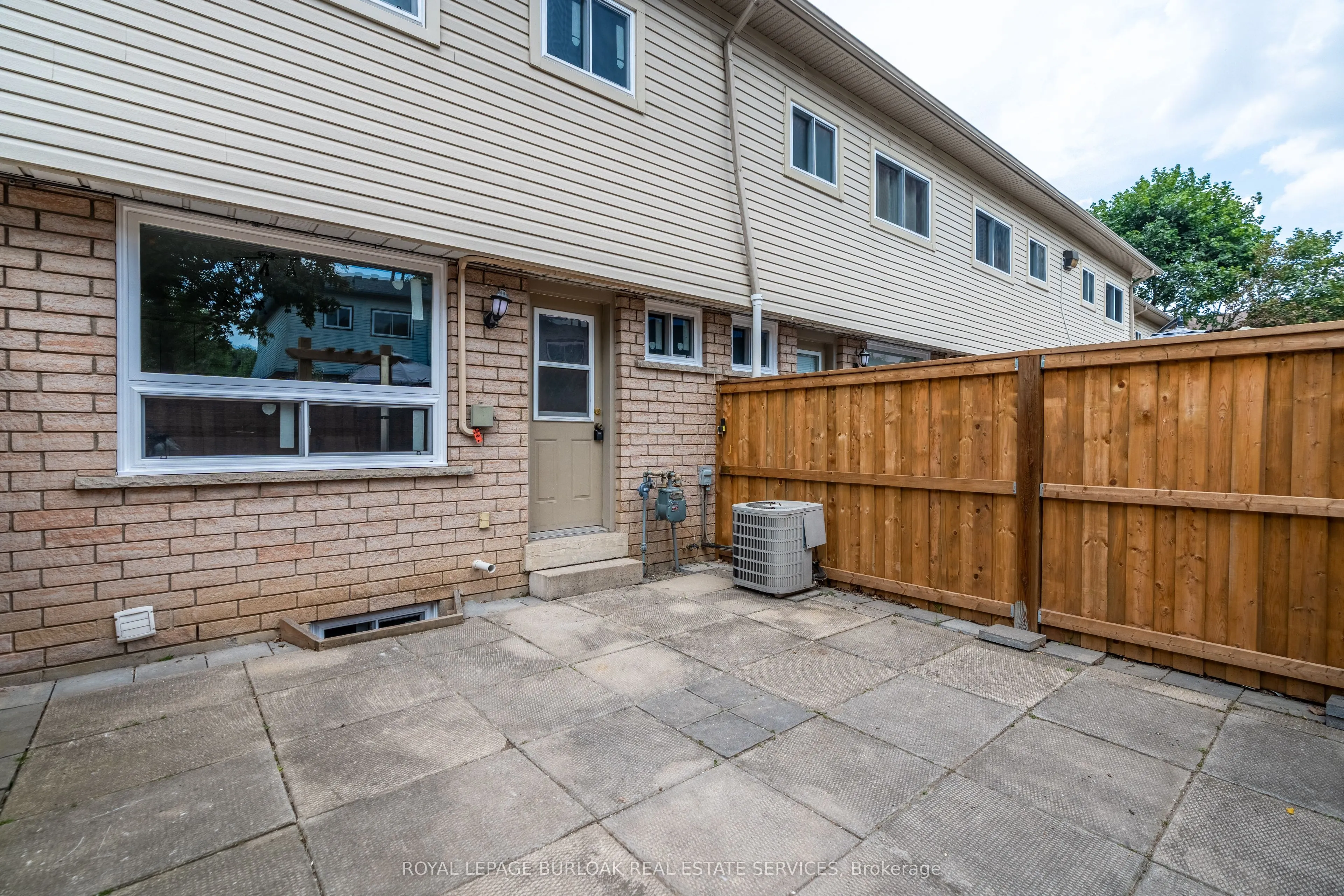 117 Bonaventure Drive, #16