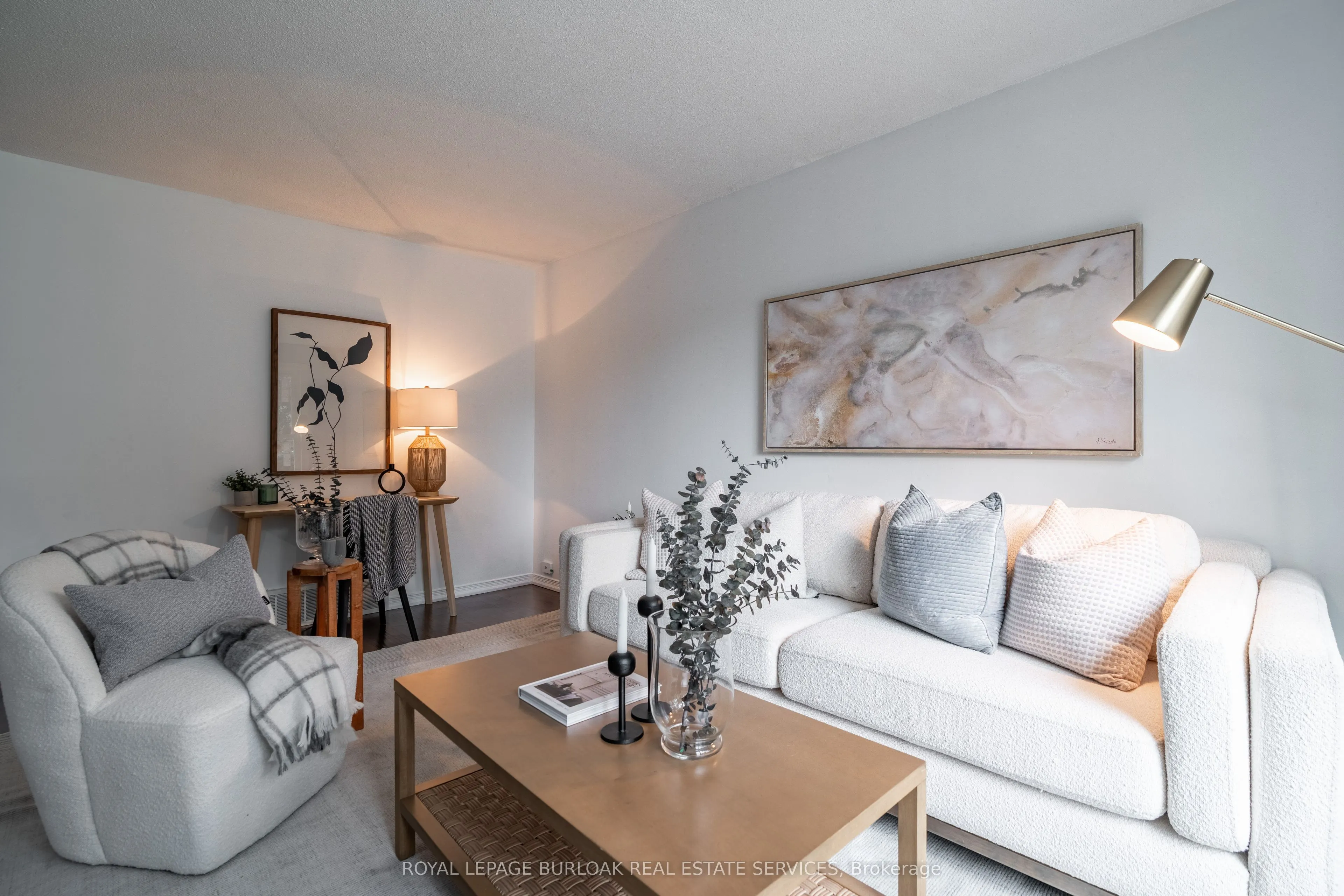 117 Bonaventure Drive, #16