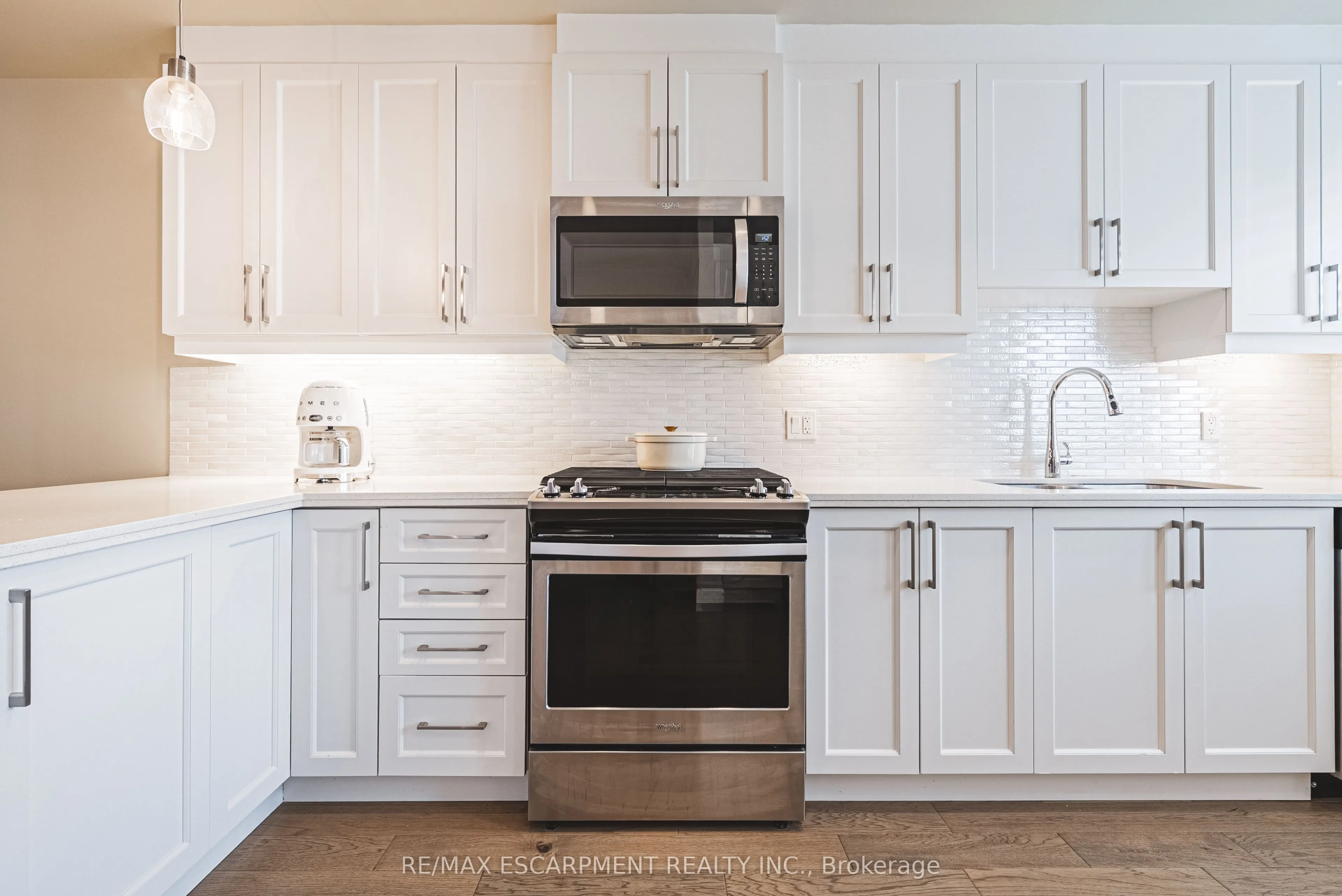 111 Wilson Street E, #6
