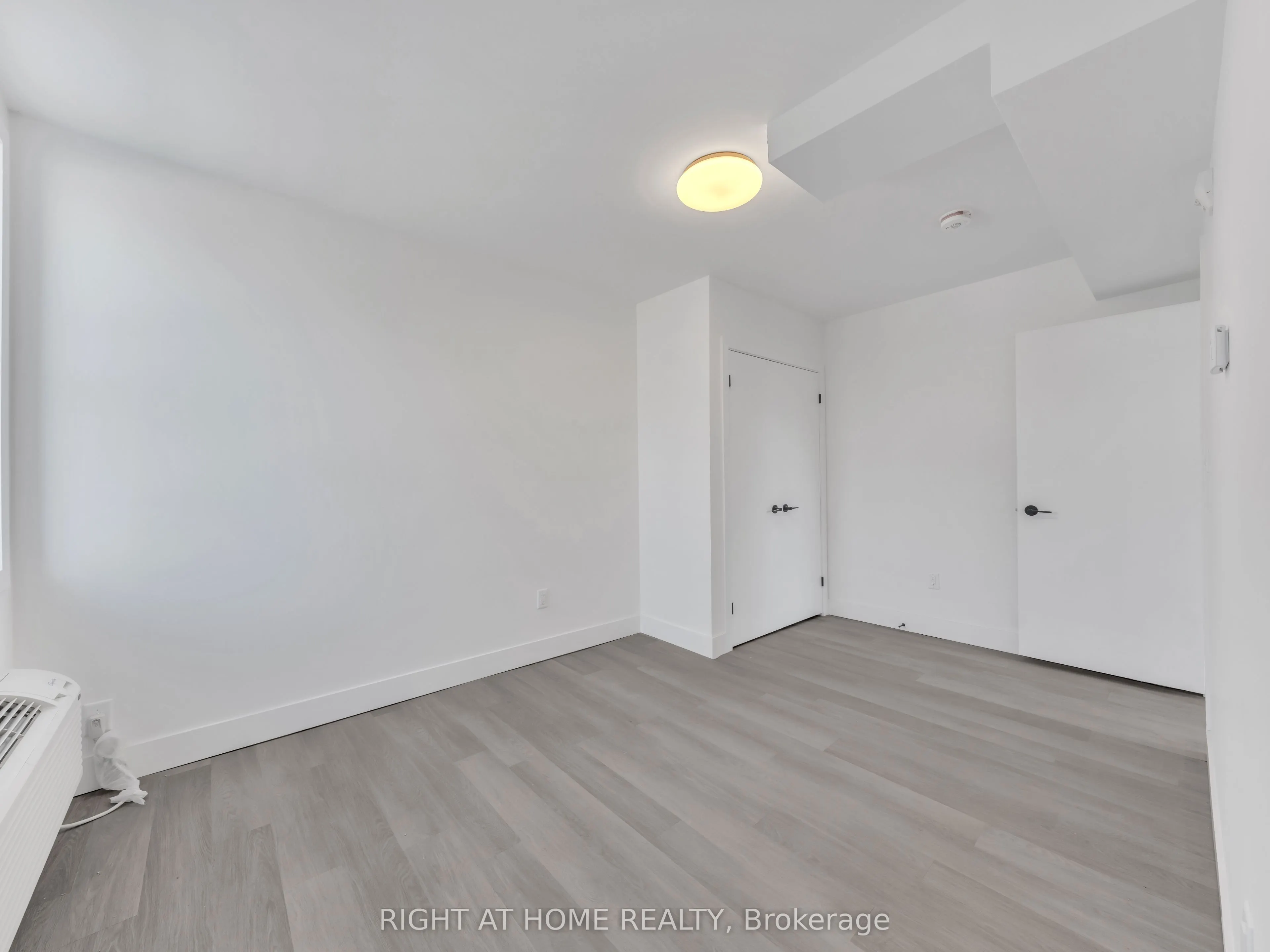 1804 Drouillard Road, #204