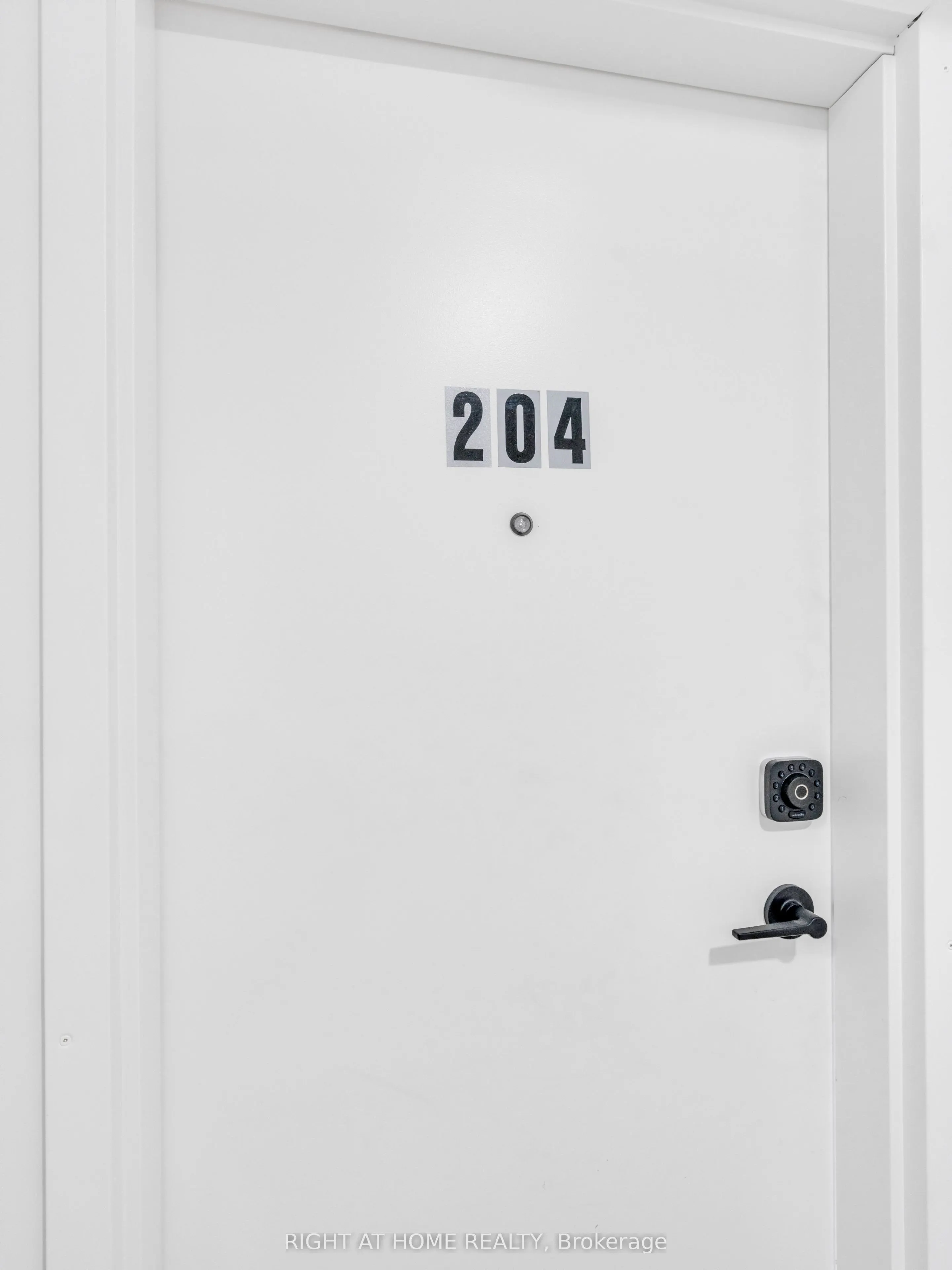 1804 Drouillard Road, #204