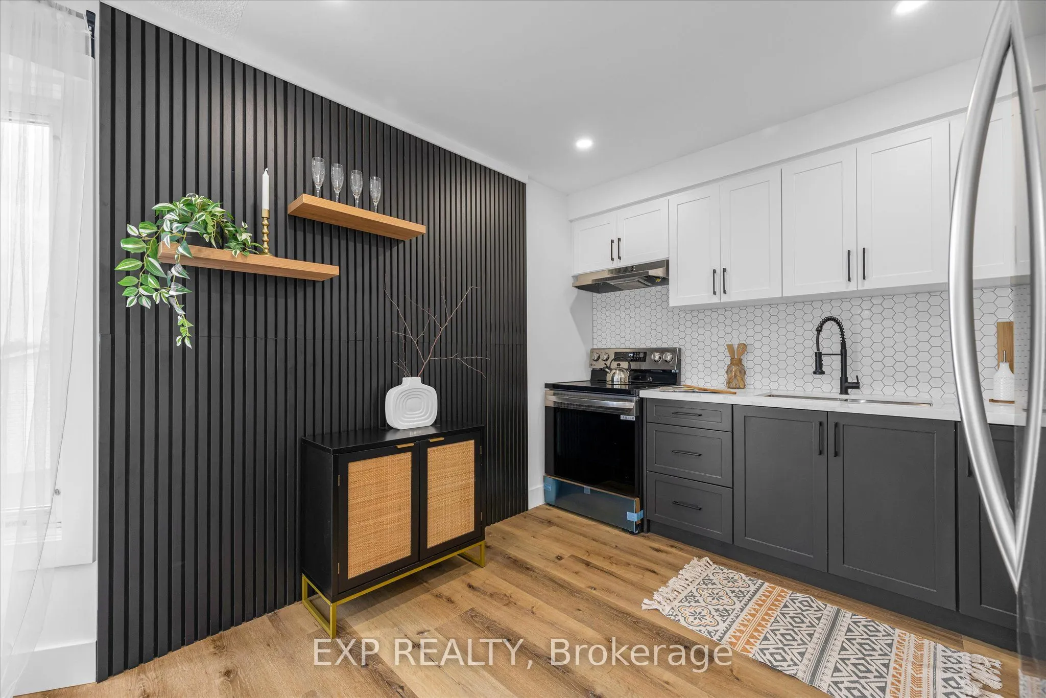 1255 Upper Gage Avenue, #10