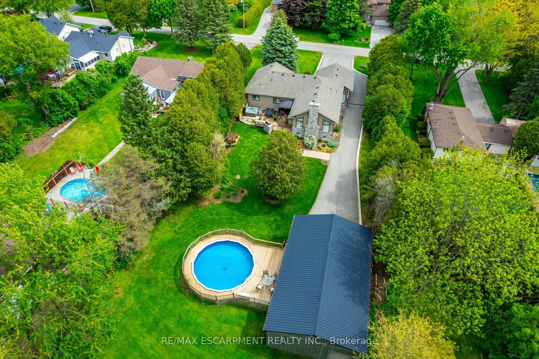979 Garden Lane