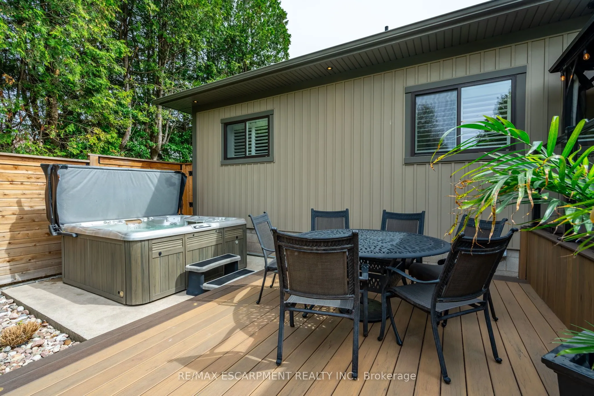 979 Garden Lane