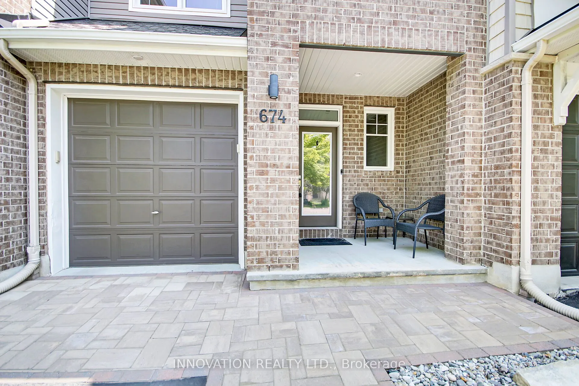 674 White Alder Avenue
