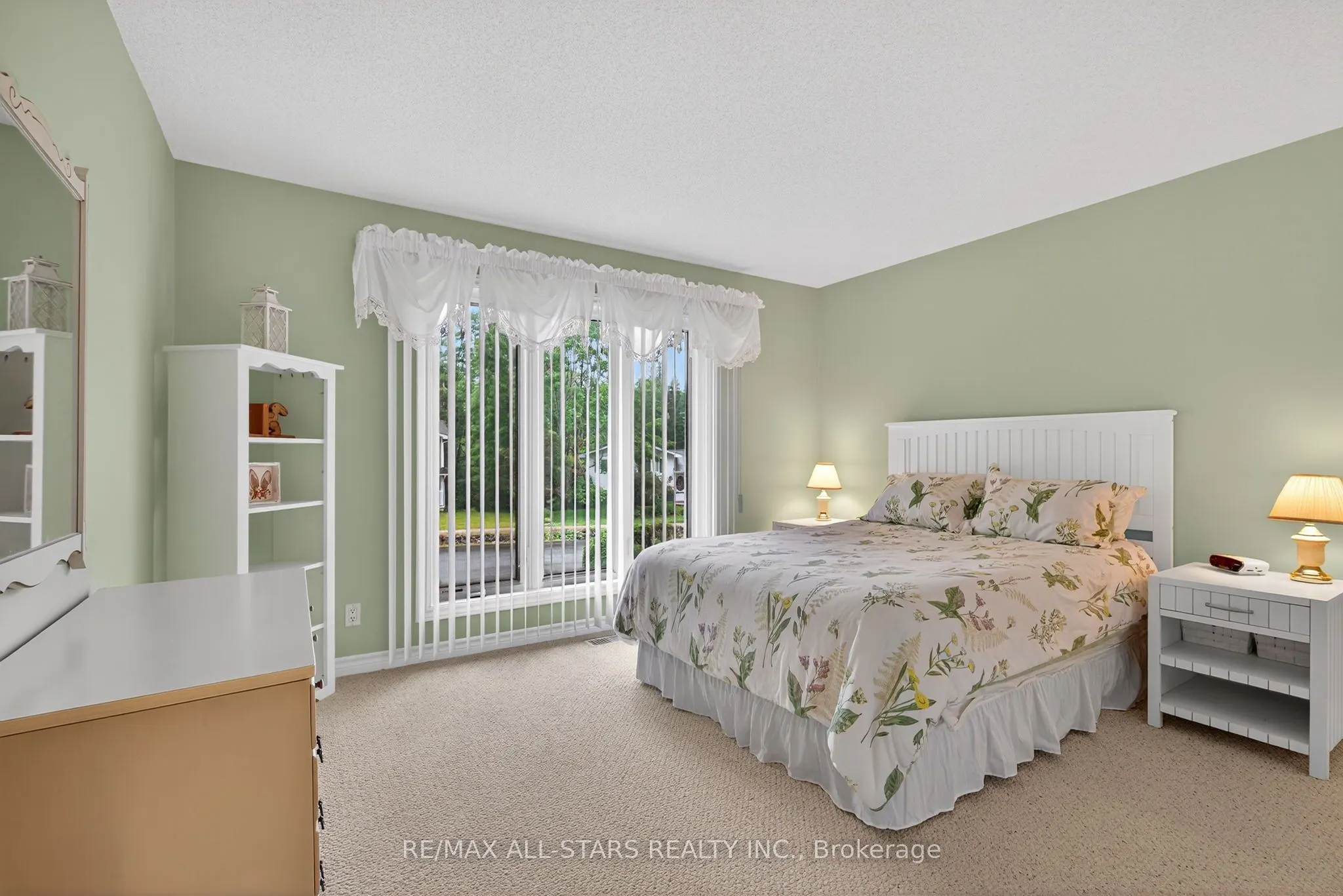 78 Meadow Heights Drive