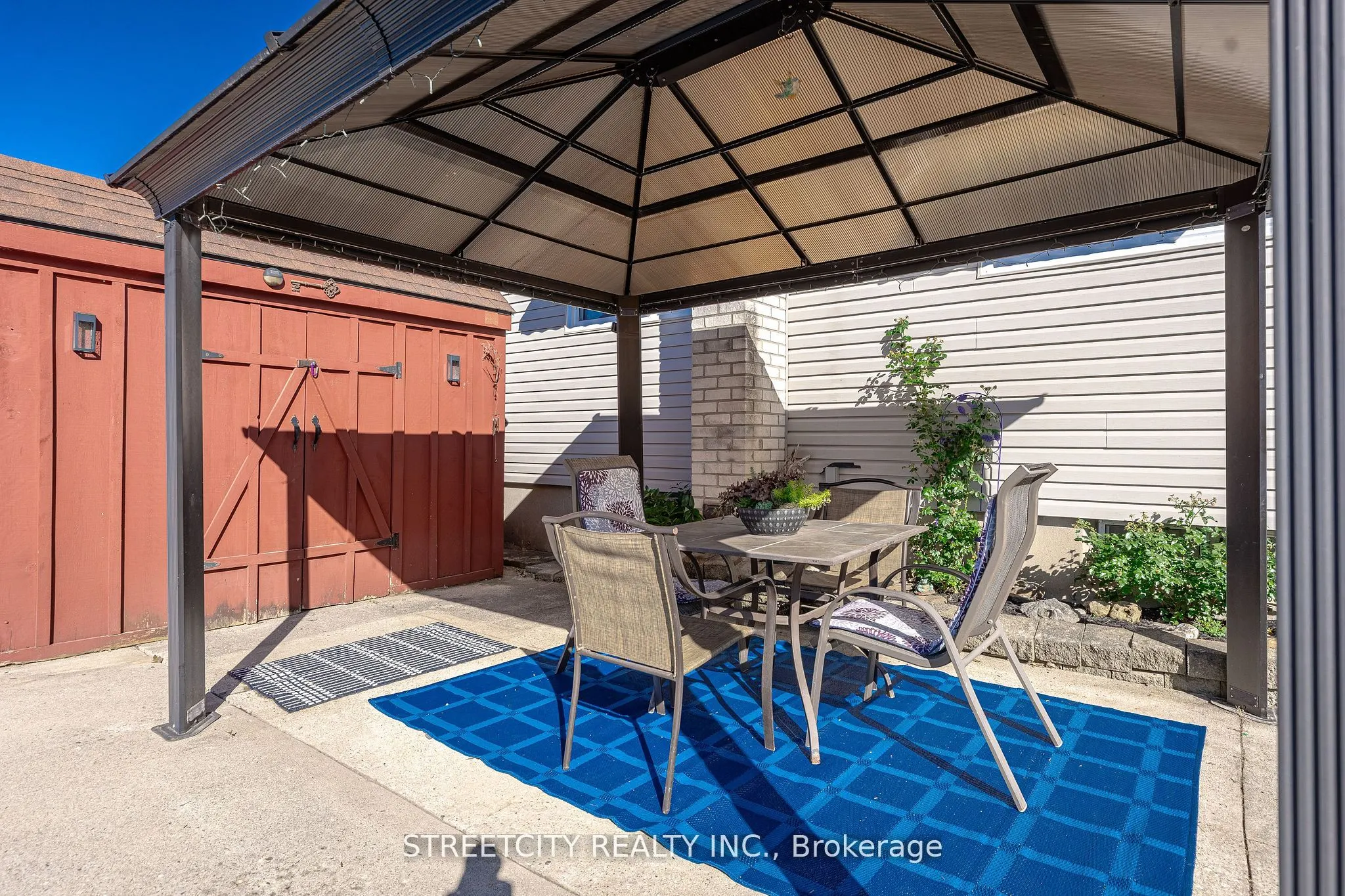 23 Snowdon Crescent