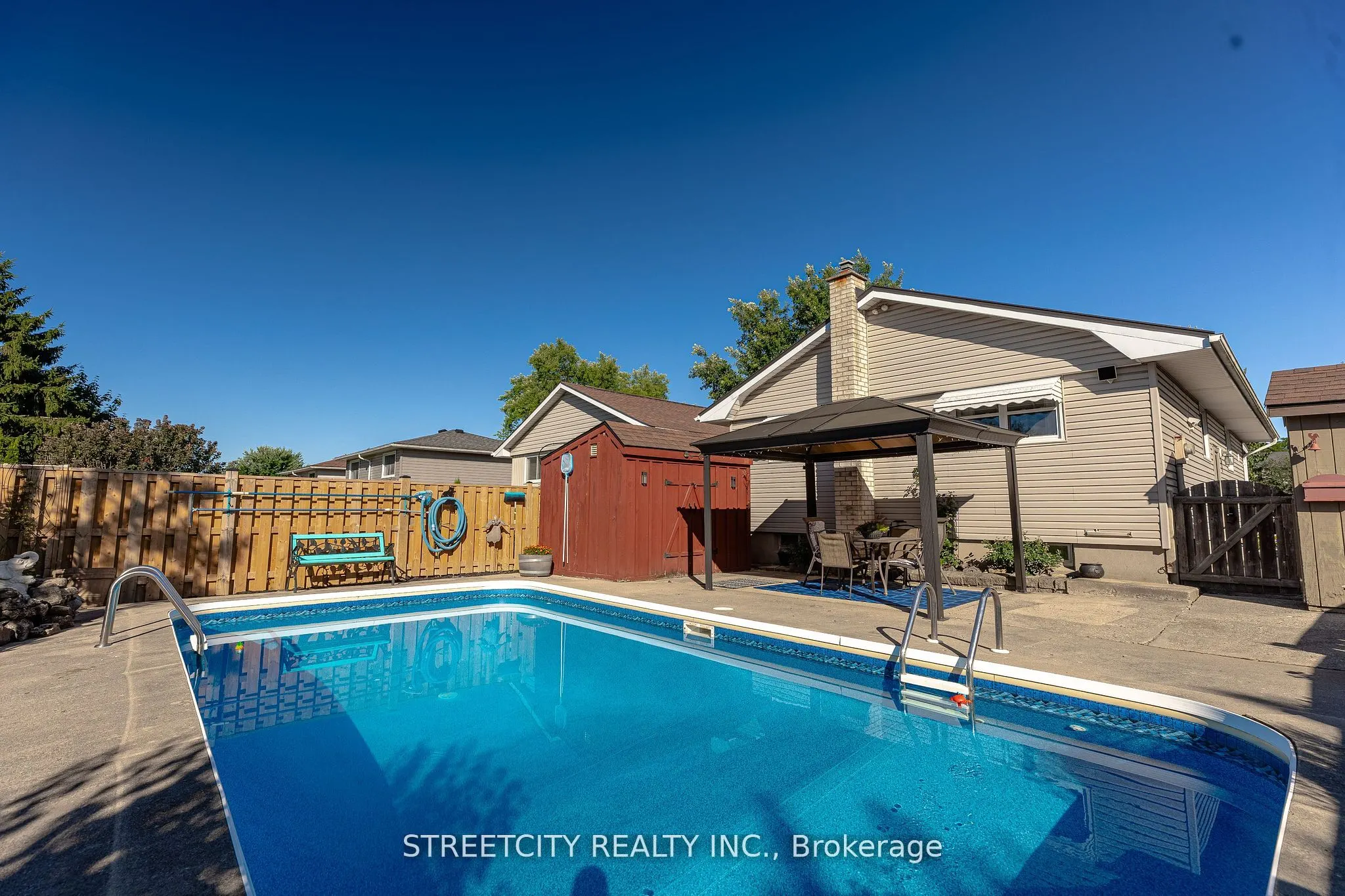 23 Snowdon Crescent