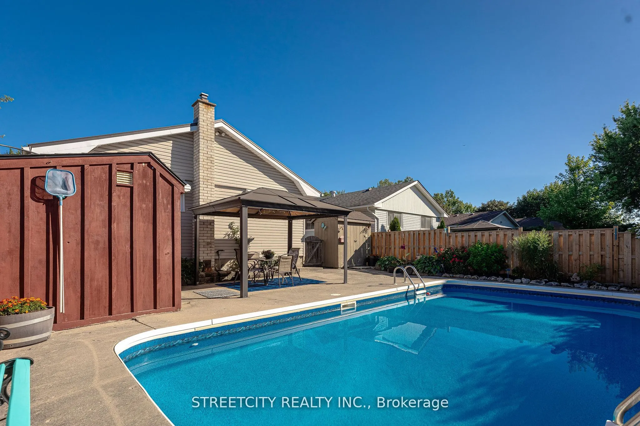 23 Snowdon Crescent