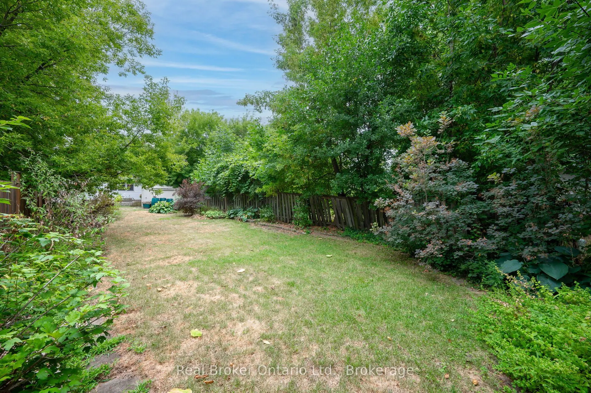 28-1/2 Pelham Road