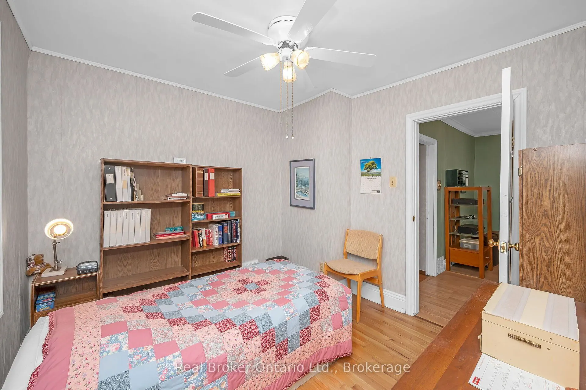 28-1/2 Pelham Road