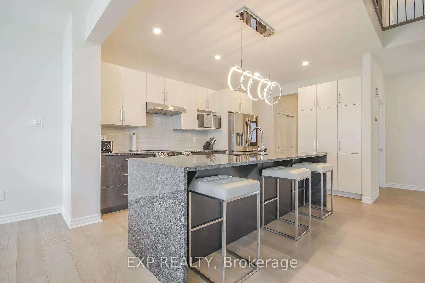 4559 KELLY FARM Drive