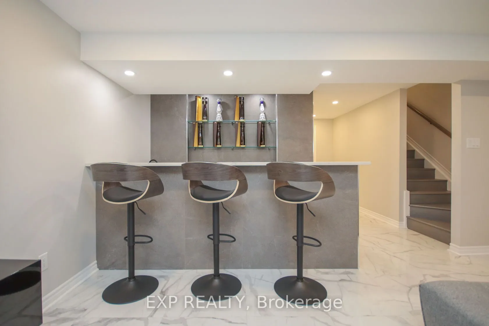 4559 KELLY FARM Drive