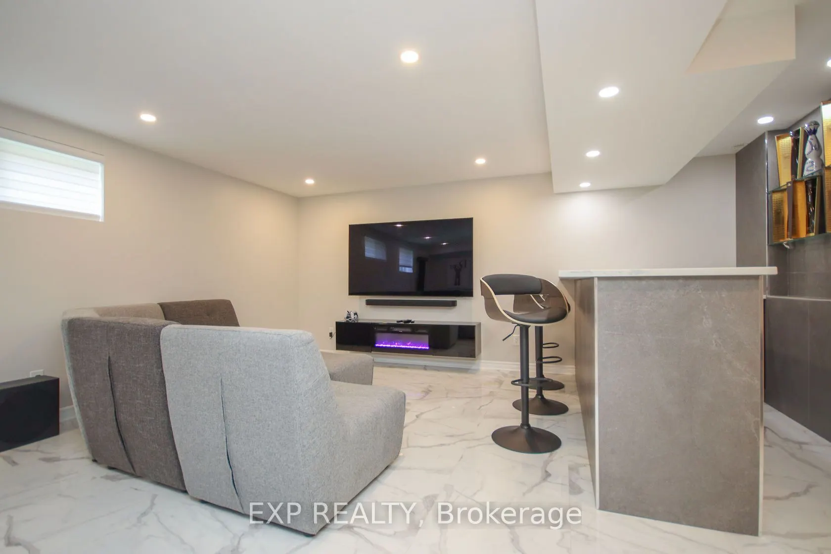 4559 KELLY FARM Drive