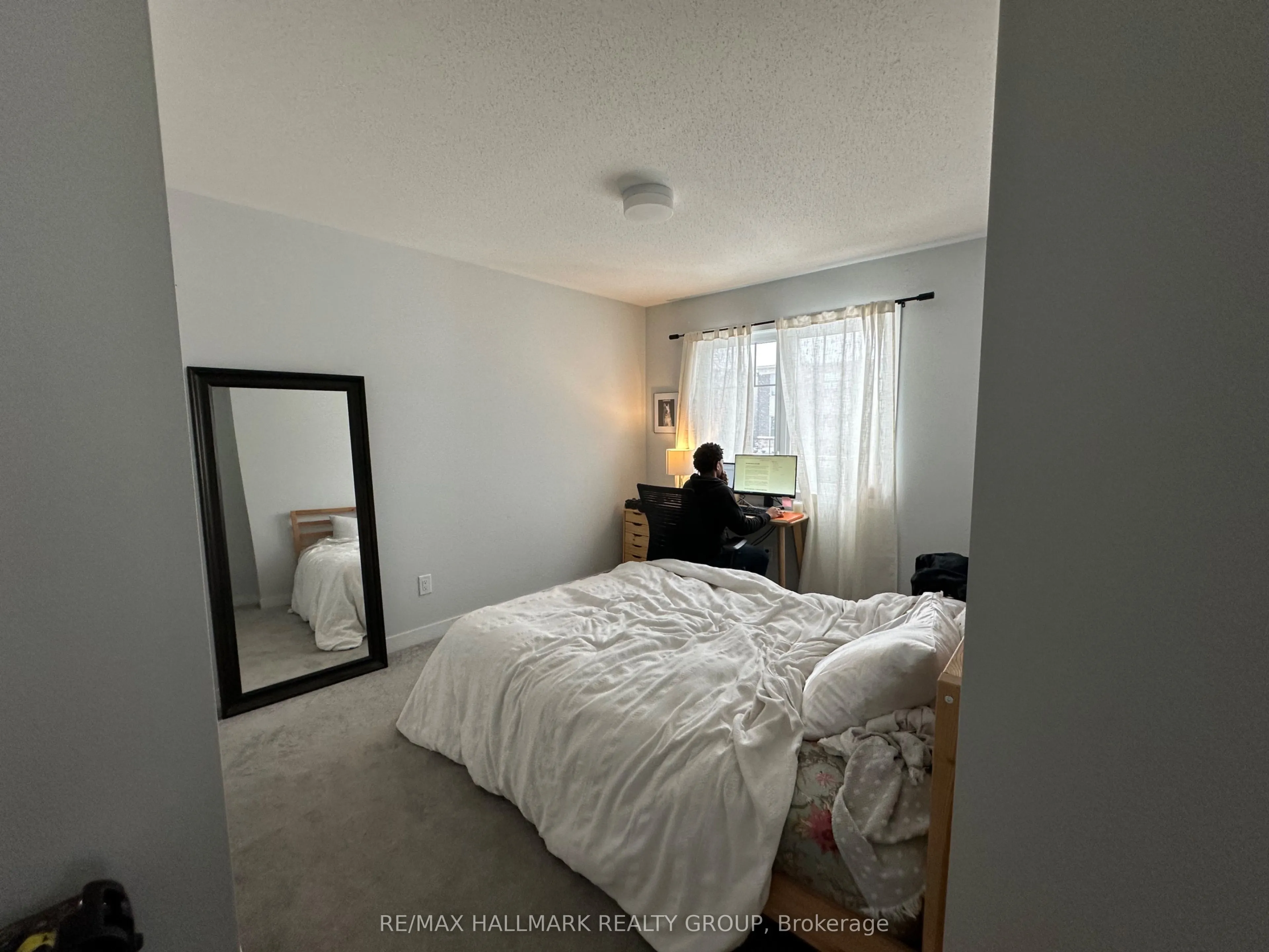 712 Quilter Row