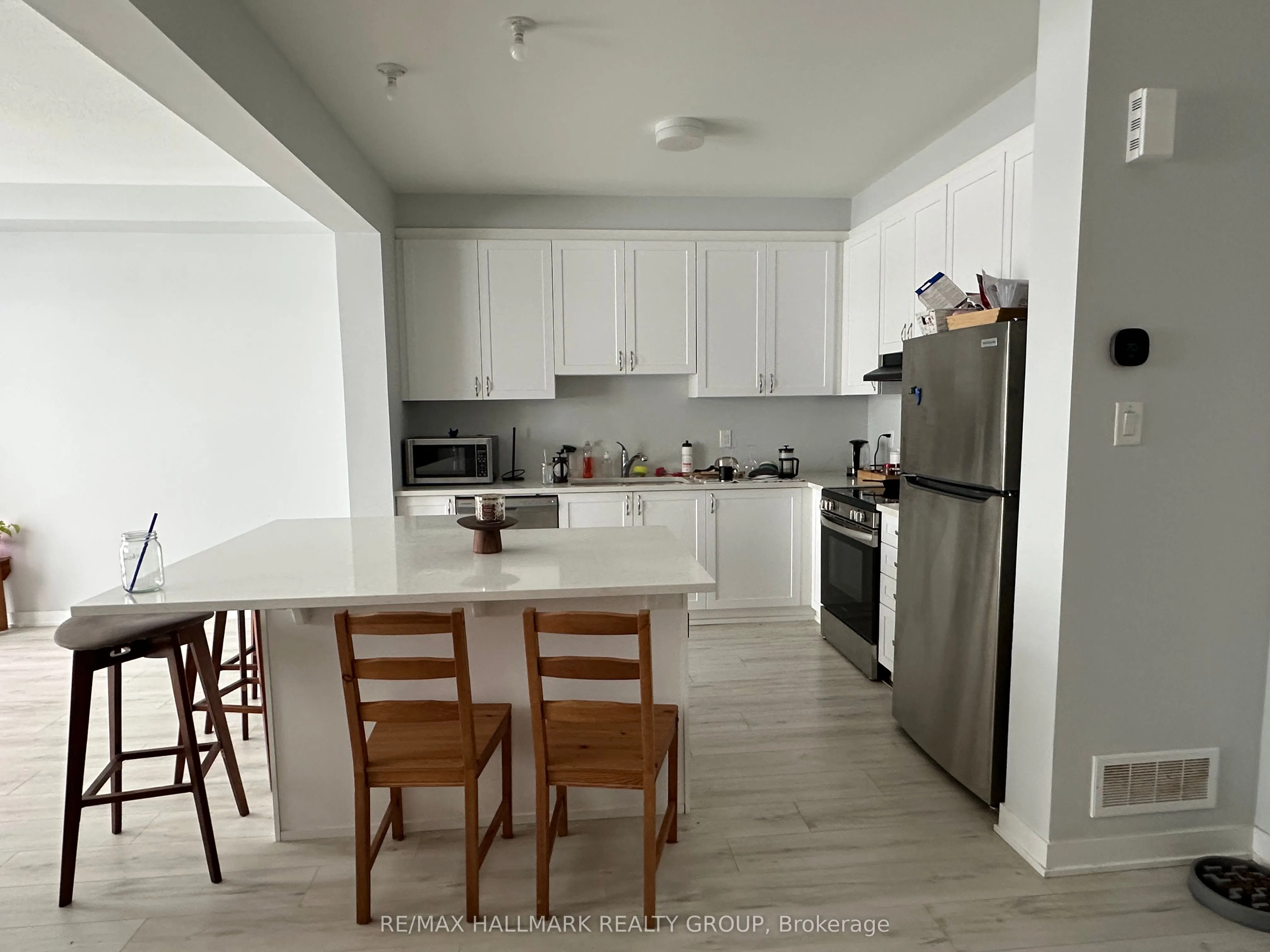 712 Quilter Row