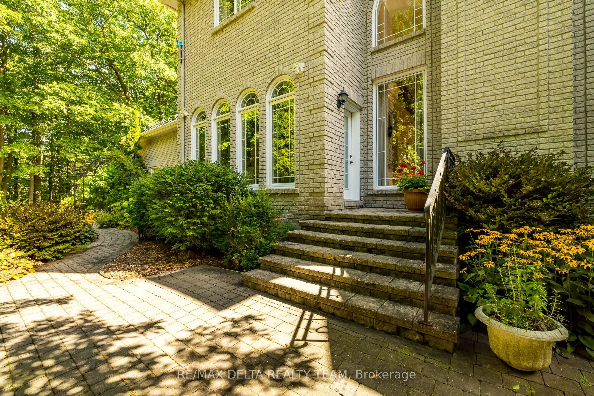 1340 Georges Vanier Drive