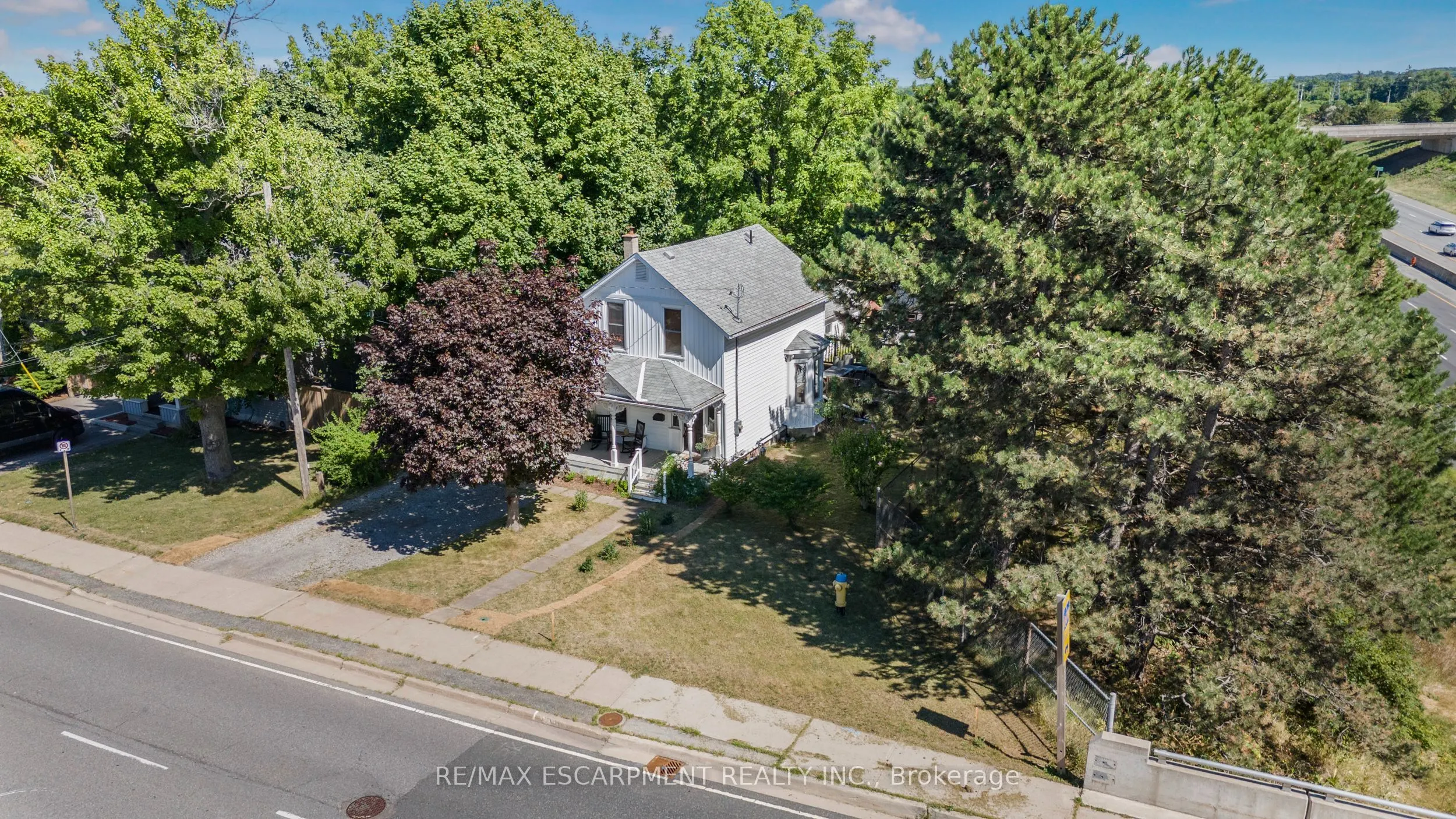374 Ontario Street
