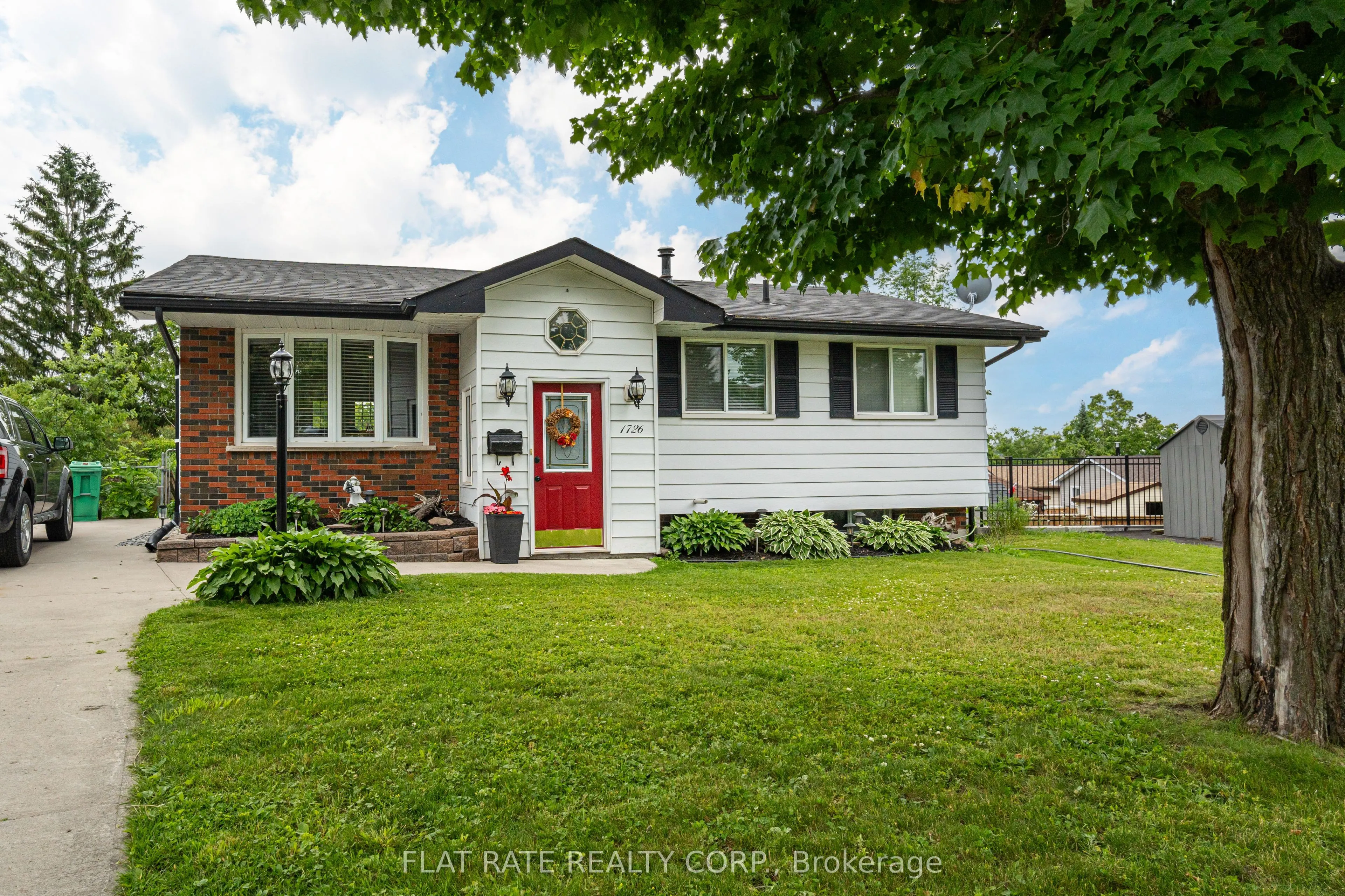 1726 STEWARTCROFT Crescent
