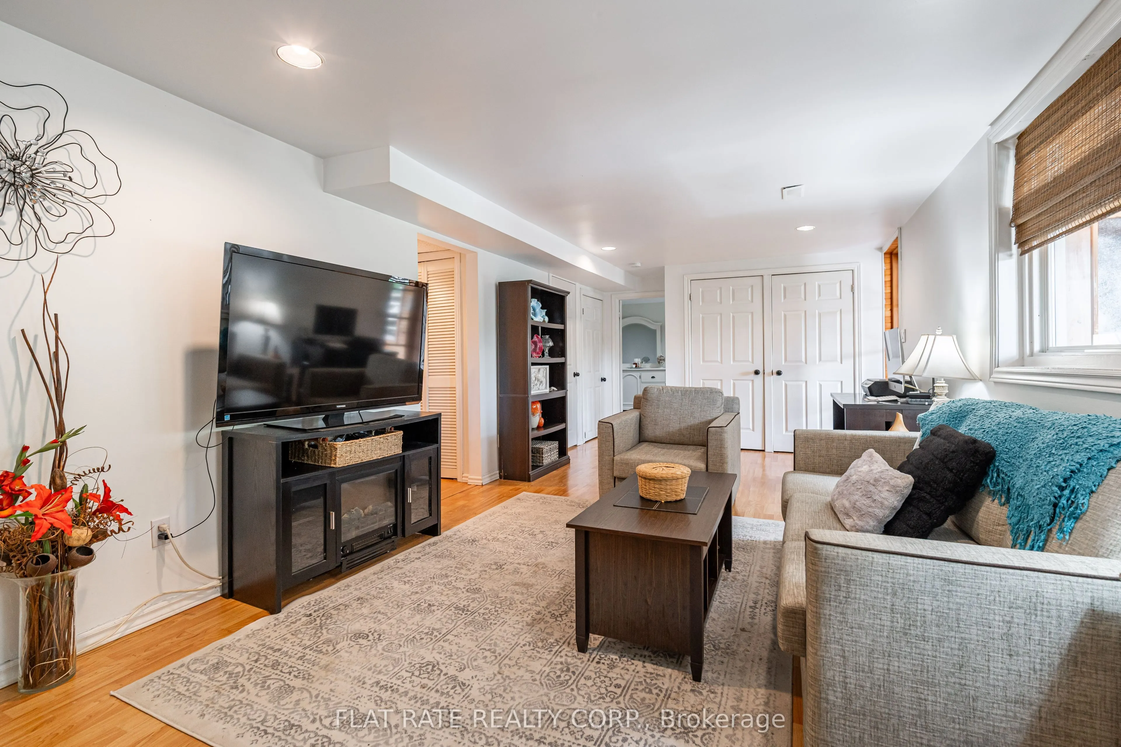1726 STEWARTCROFT Crescent