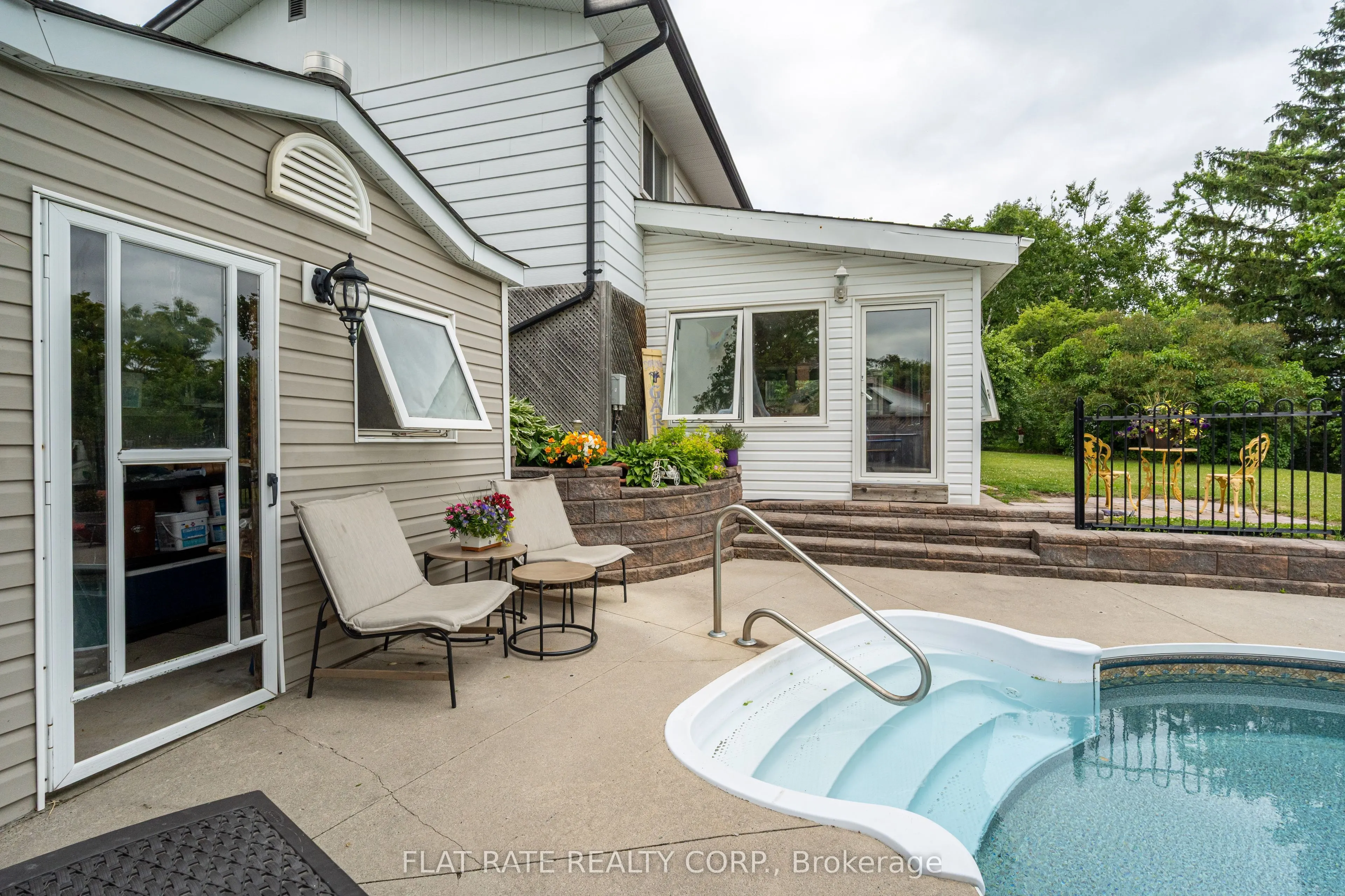 1726 STEWARTCROFT Crescent