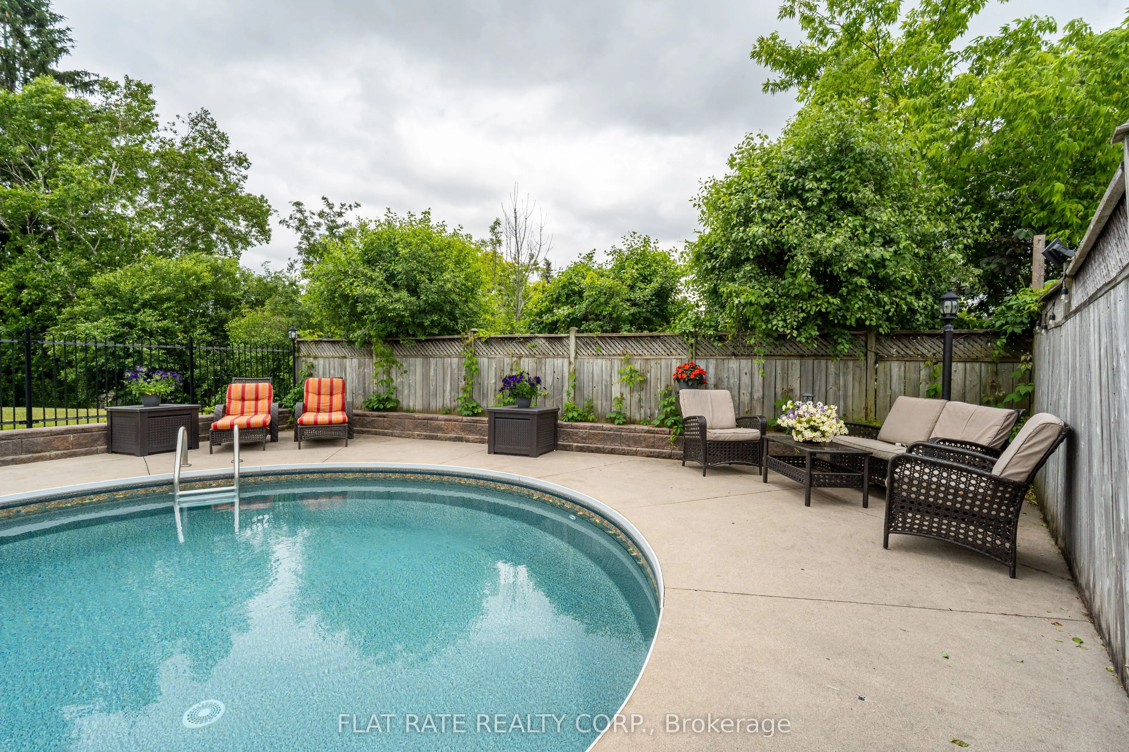 1726 STEWARTCROFT Crescent
