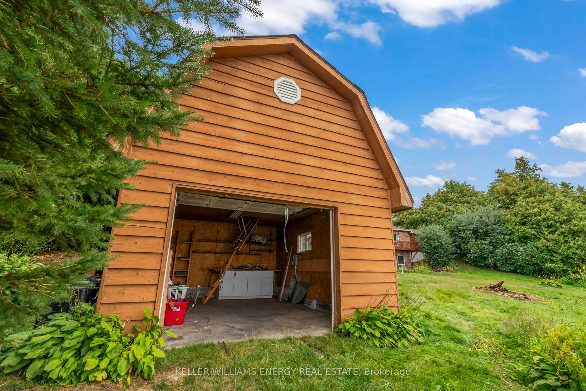 27 Allens Lane
