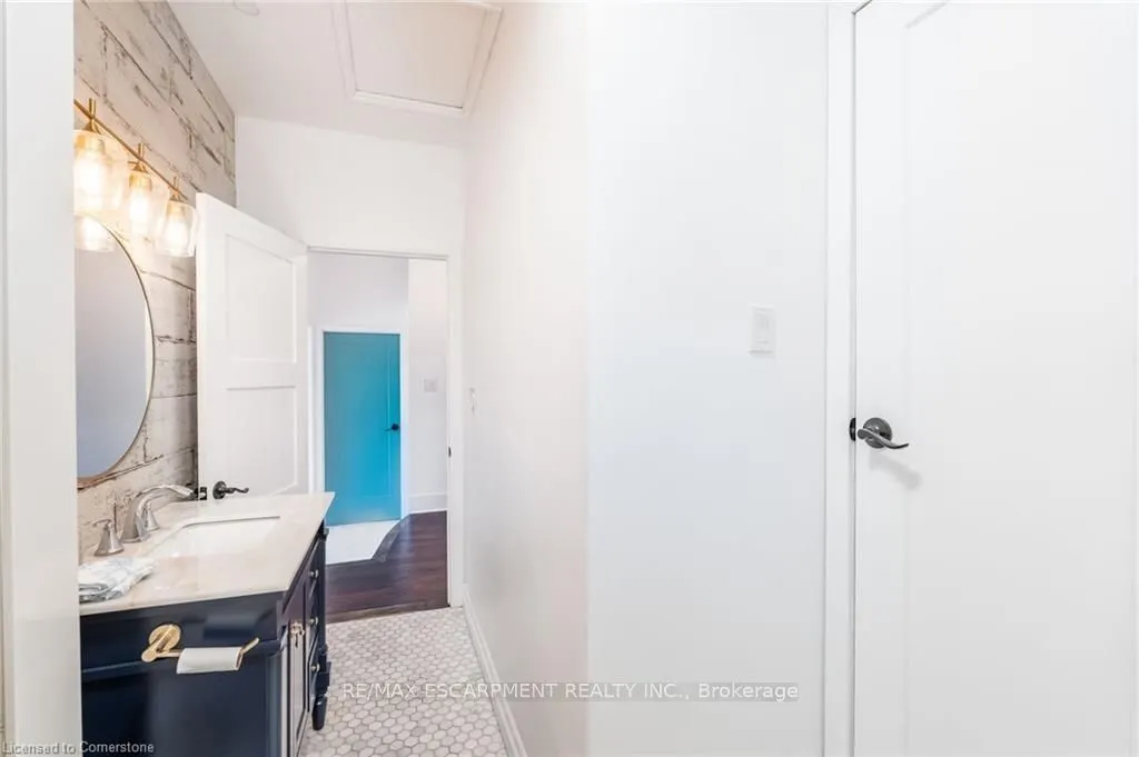 238 West 15th Street