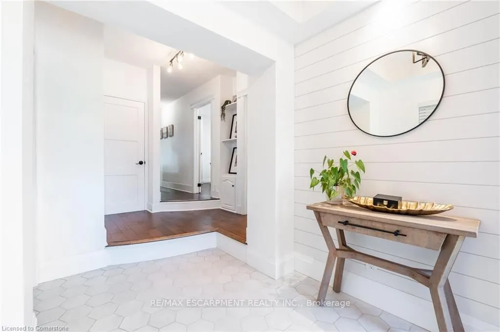 238 West 15th Street