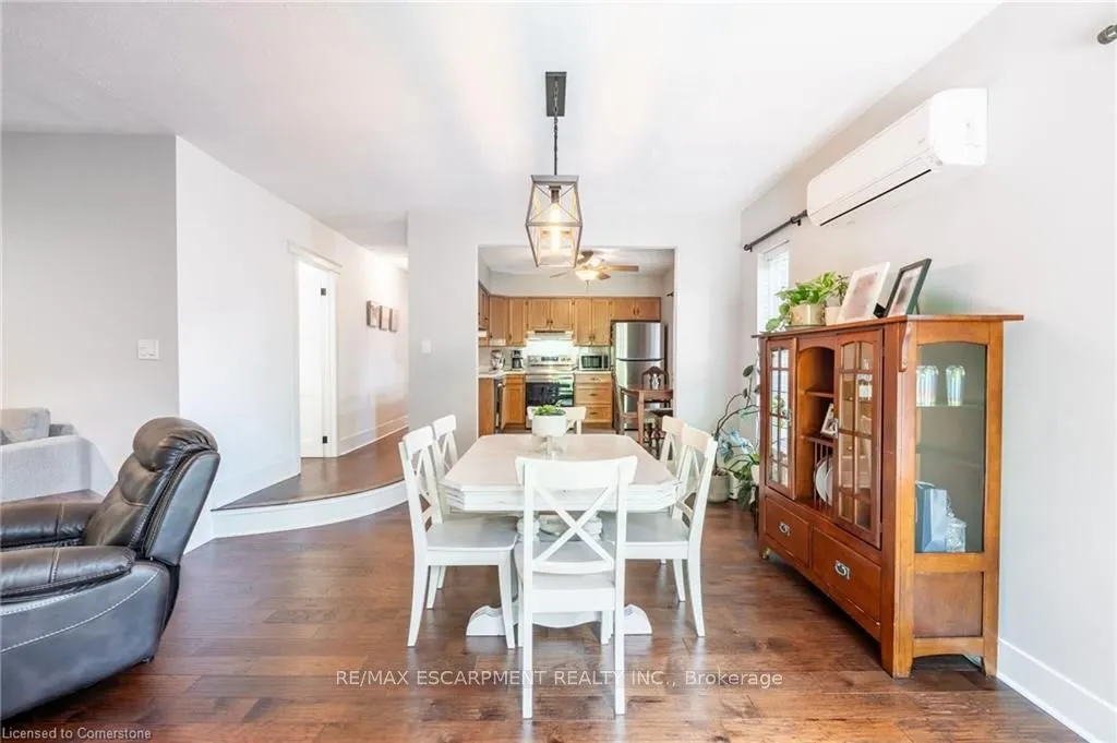 238 West 15th Street