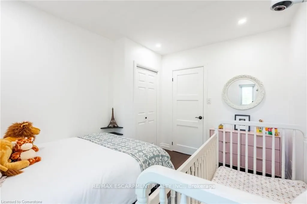 238 West 15th Street