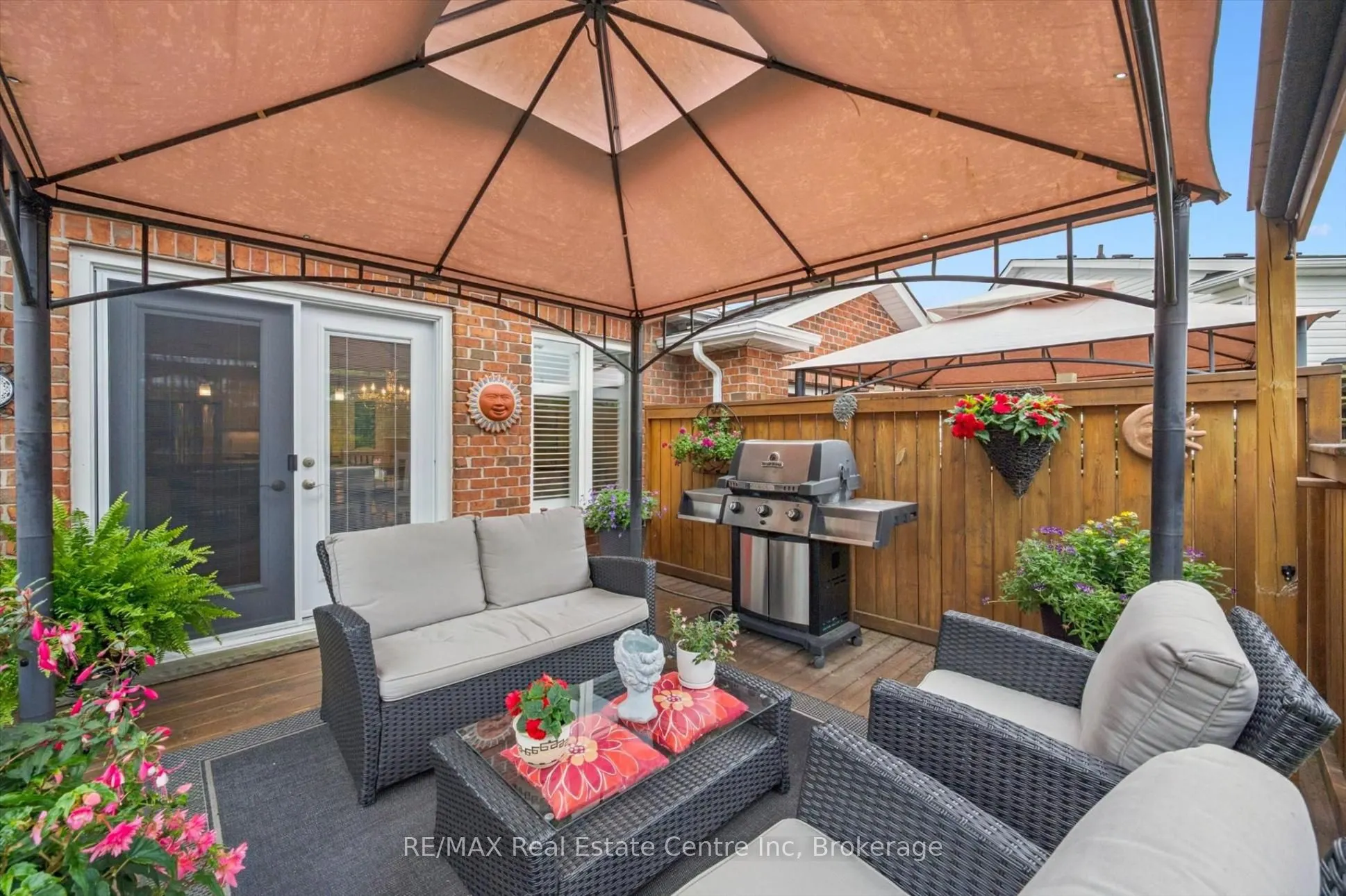 186 RIVERWALK Place