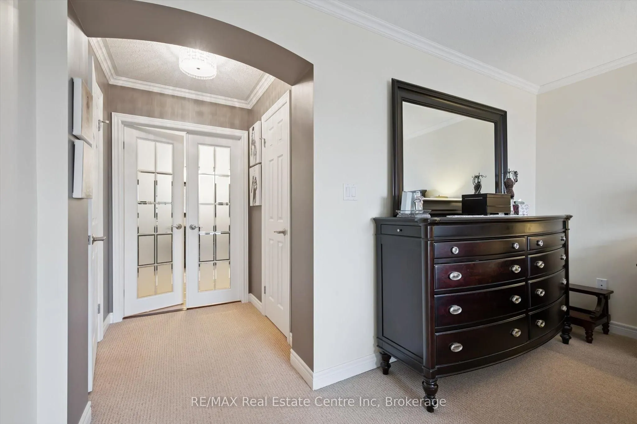 186 RIVERWALK Place