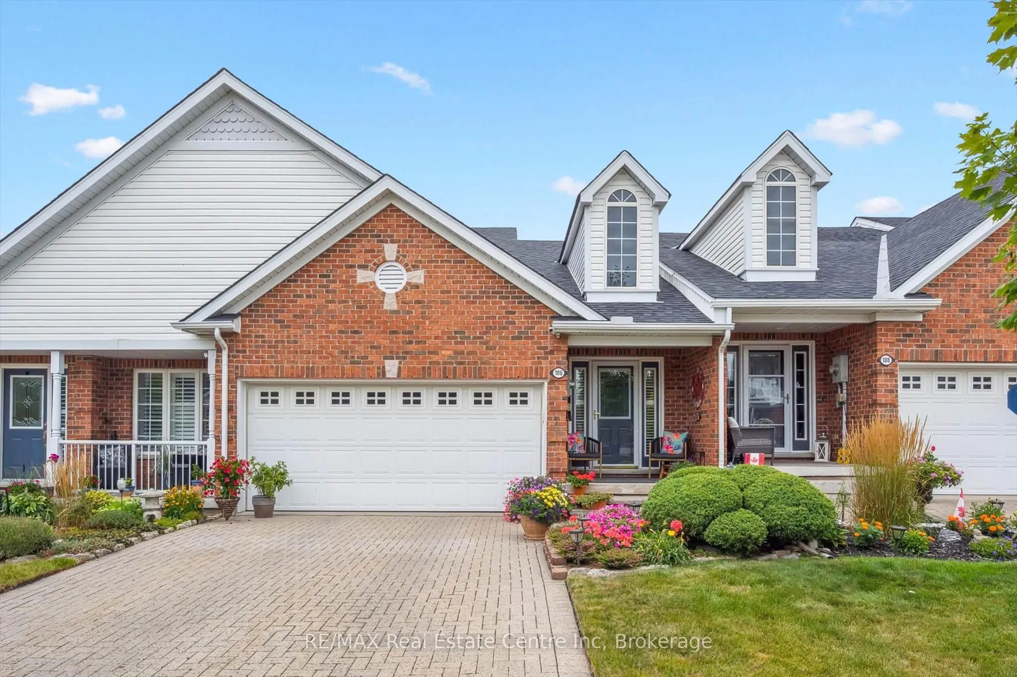 186 RIVERWALK Place