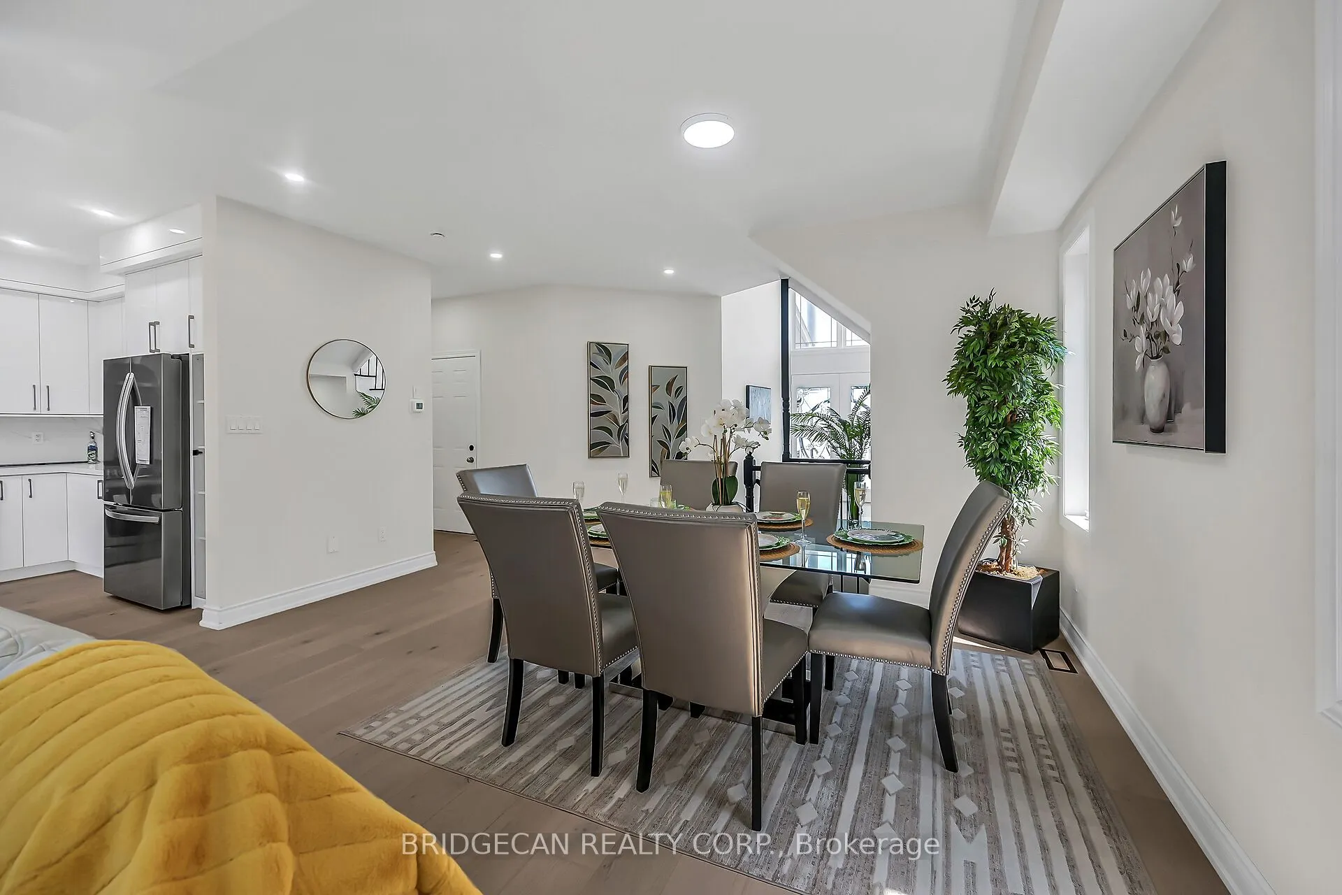 40 Davinci Boulevard
