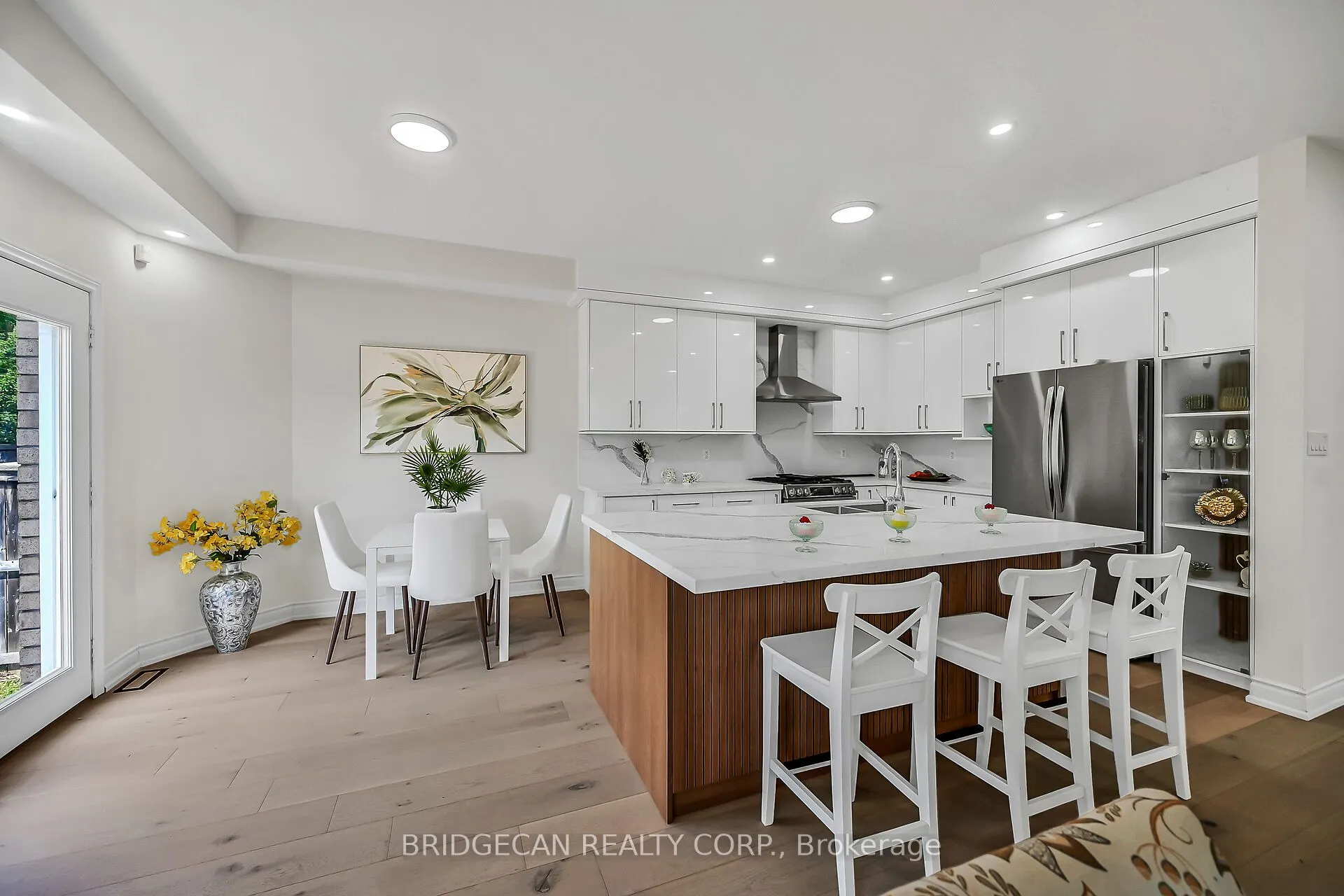 40 Davinci Boulevard
