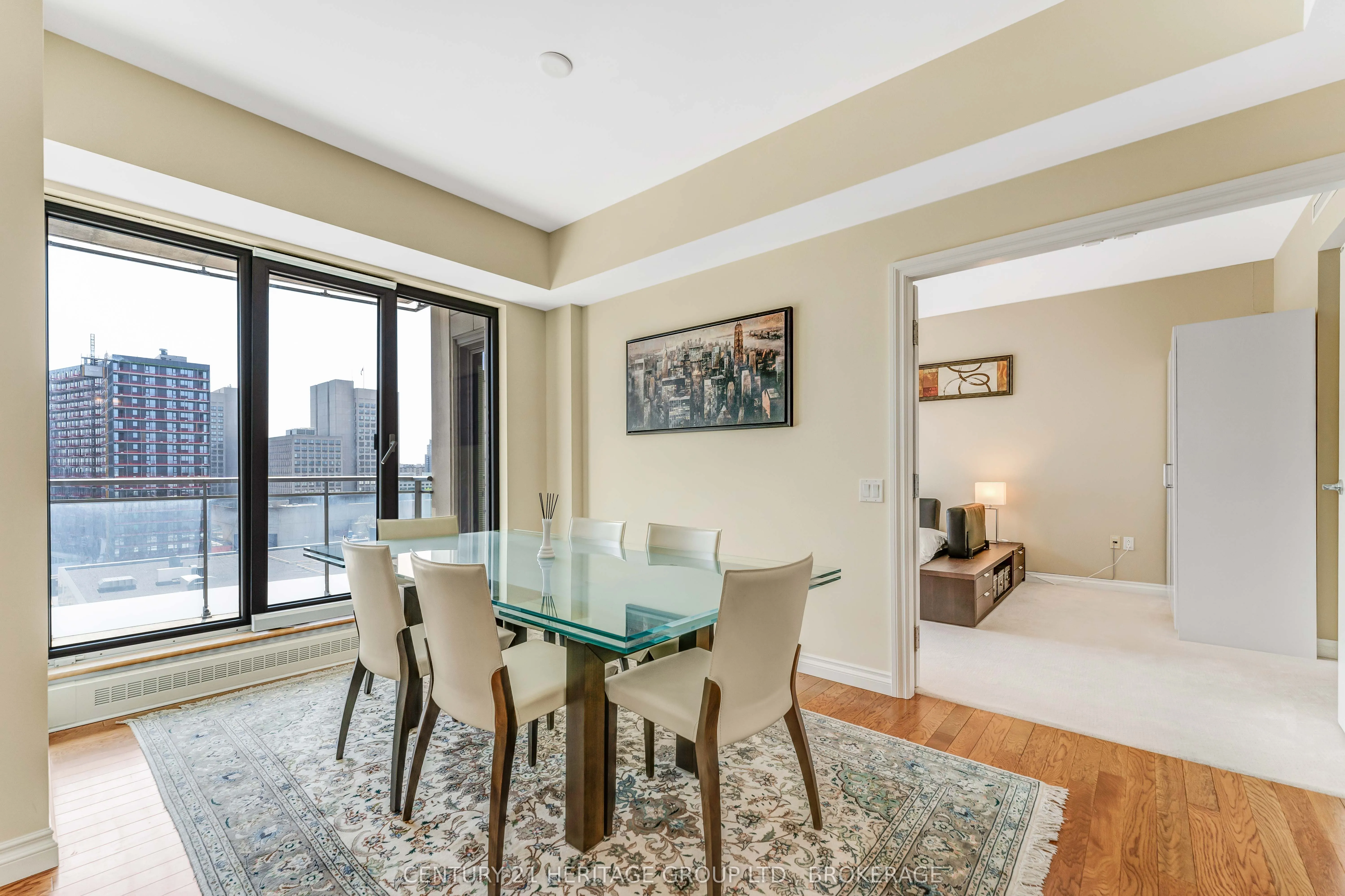 90 George Street, #1103